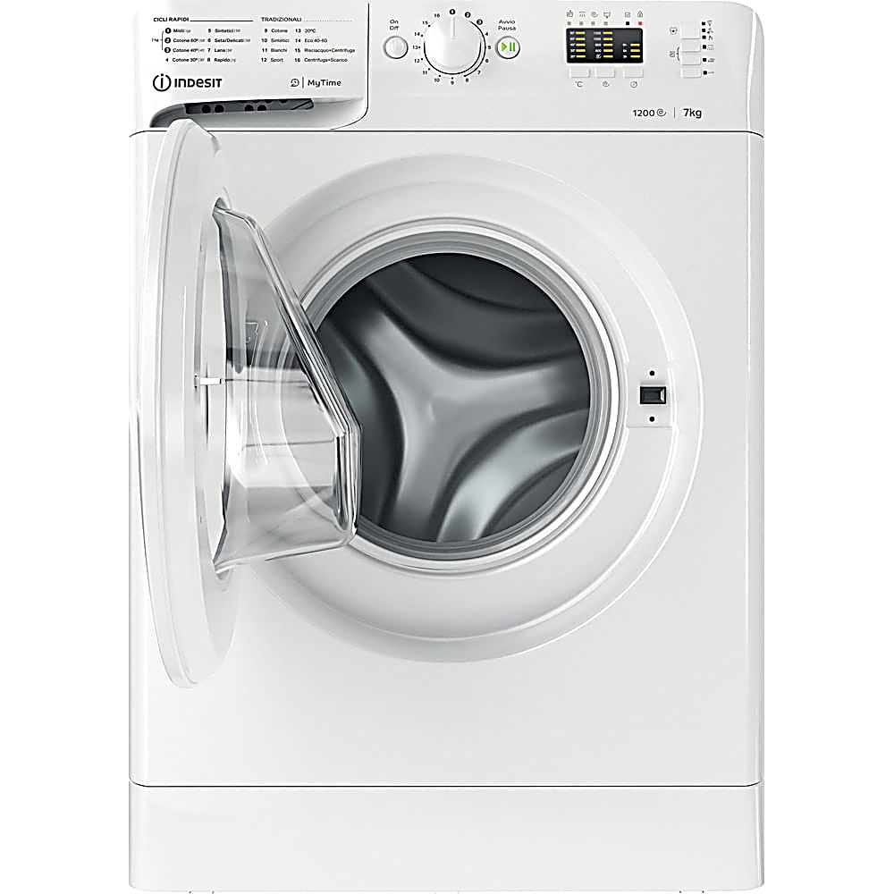 Una lavatrice Indesit bianca con porta trasparente aperta, che mostra il cestello. Pannello di controllo e pulsanti visibili sopra.