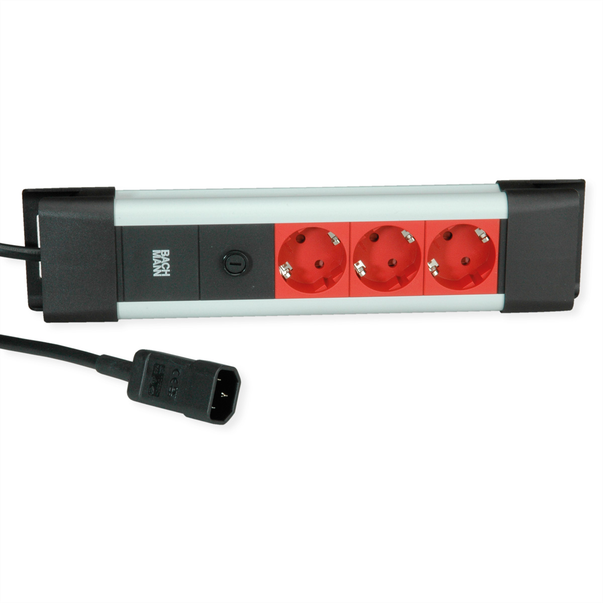 Steckdosenleiste mit drei roten Steckdosen, einem schwarzen Einschaltknopf und einem schwarzen Stecker. Die Leiste ist silber und schwarz.