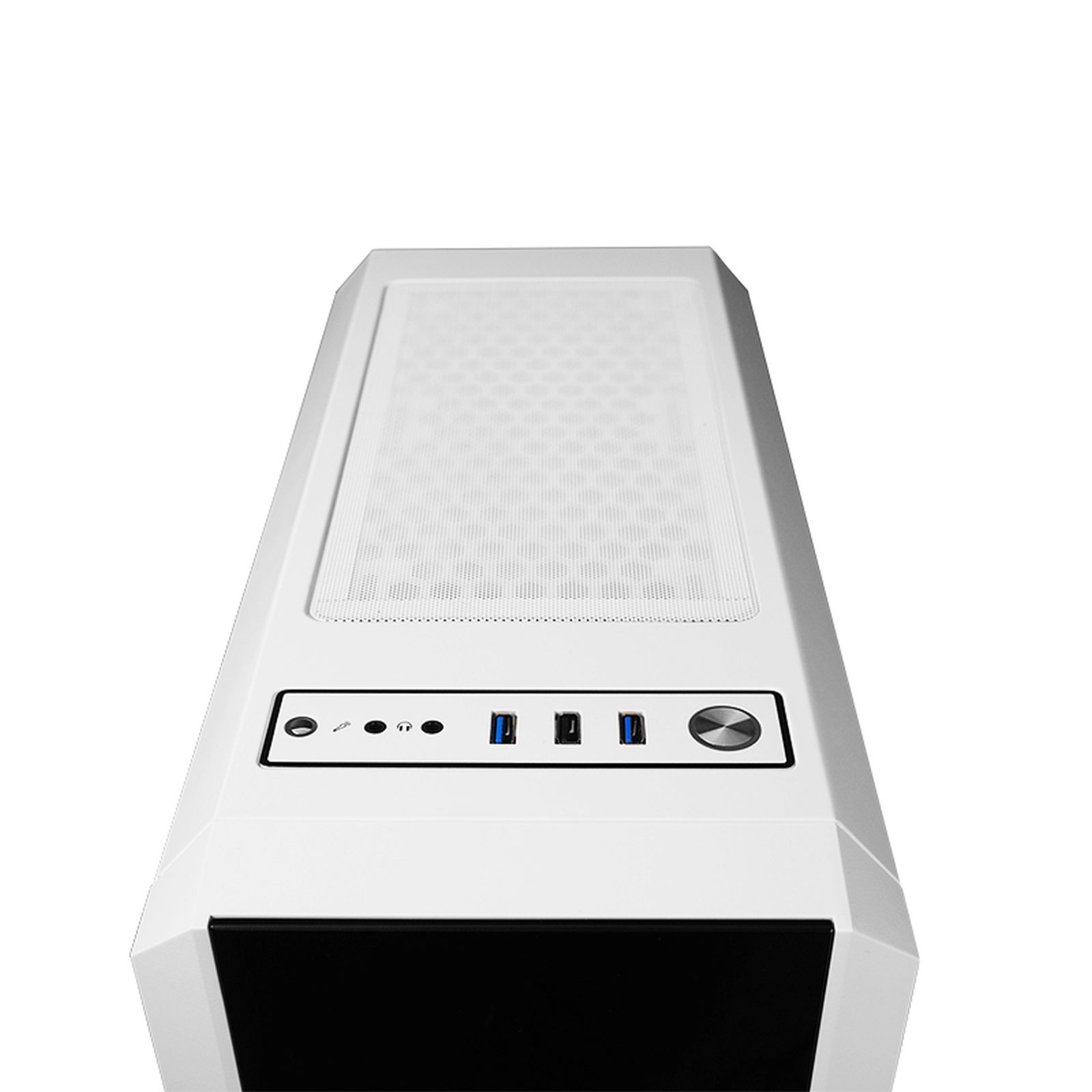 Un case per computer bianco con parte superiore e pannello frontale in rete. Ha porte USB e pulsanti di accensione.