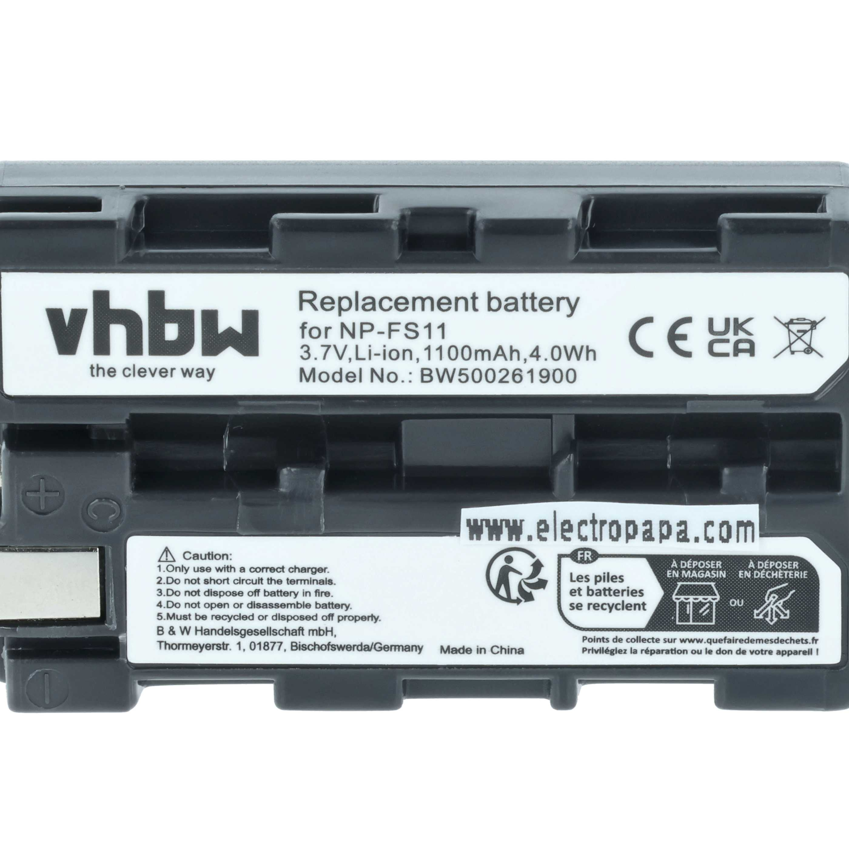 Ersatzbatterie für NP-FS11, schwarz mit weißem Text. Auf dem Etikett befinden sich Warnhinweise und Recycling-Symbole.