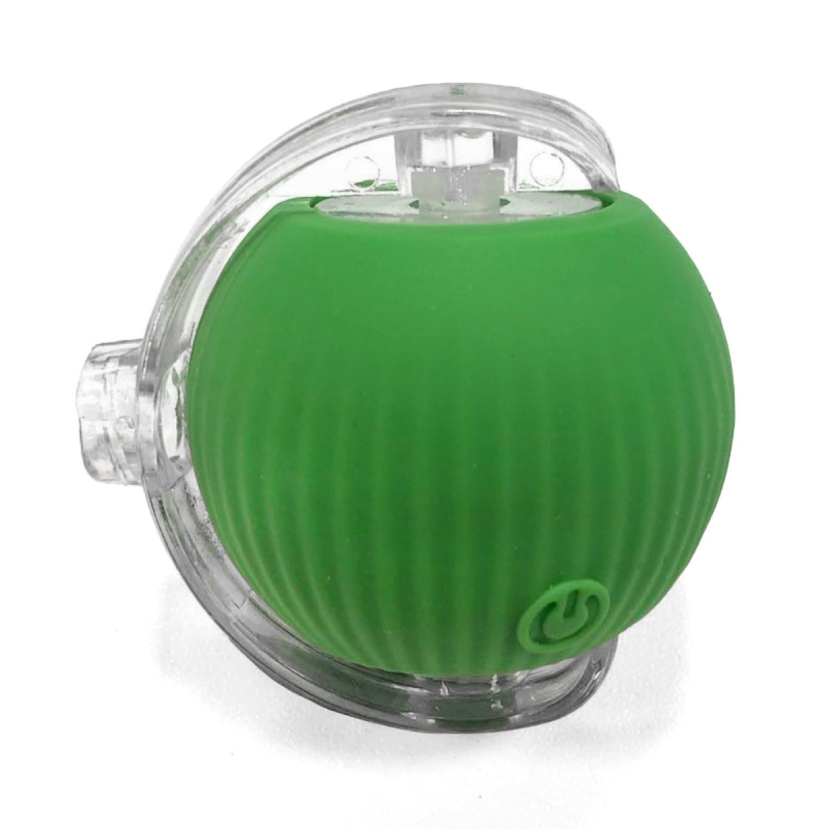Un objeto esférico verde y acanalado con un marco de plástico transparente. Tiene un símbolo de botón de encendido y una parte superior transparente. Fondo blanco.