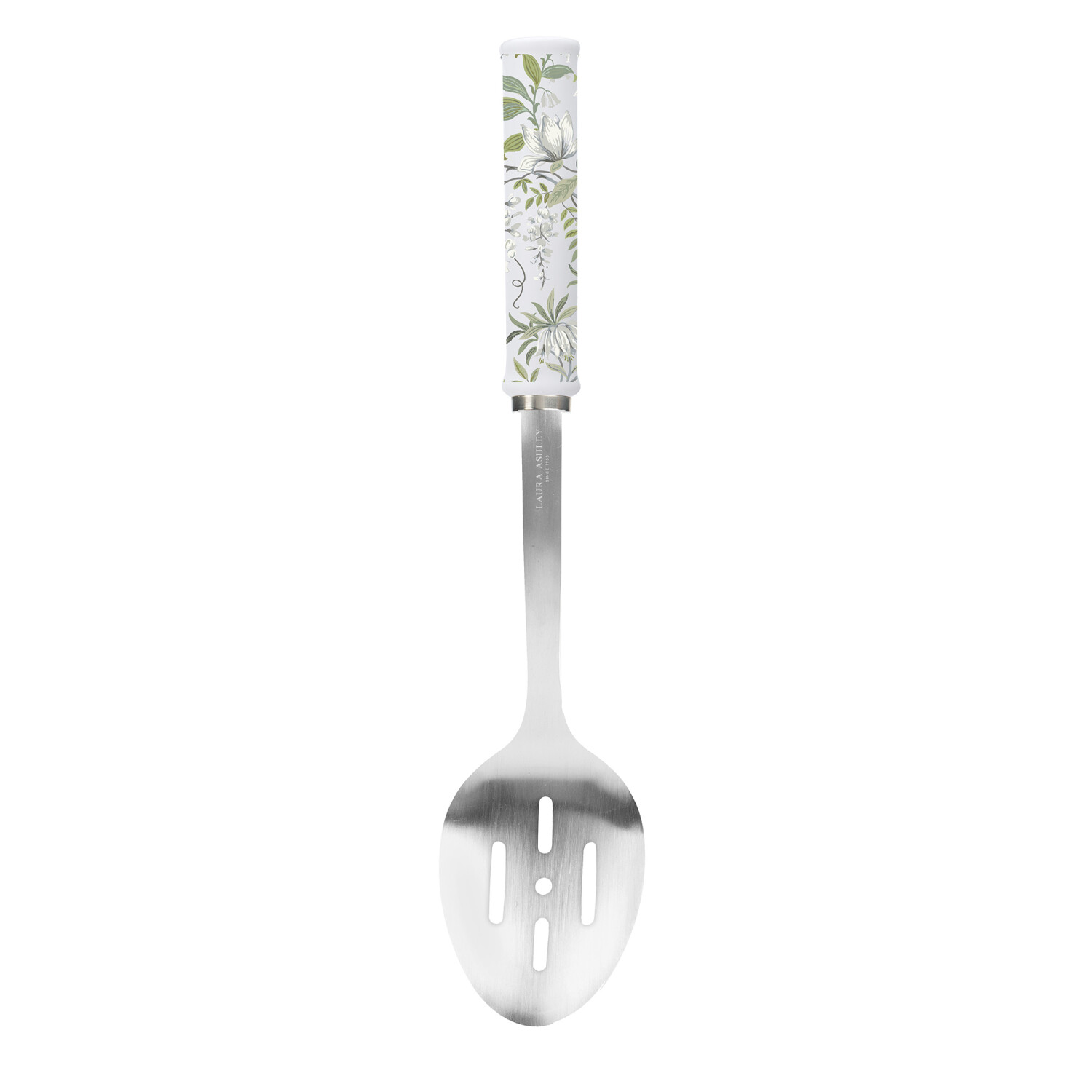 Ein geschlitzter Löffel mit floralem Griff. Der Löffel ist silberfarben, der Griff weiß mit grünem und weißem Blumendruck, Markenname 'Laura Ashley'.