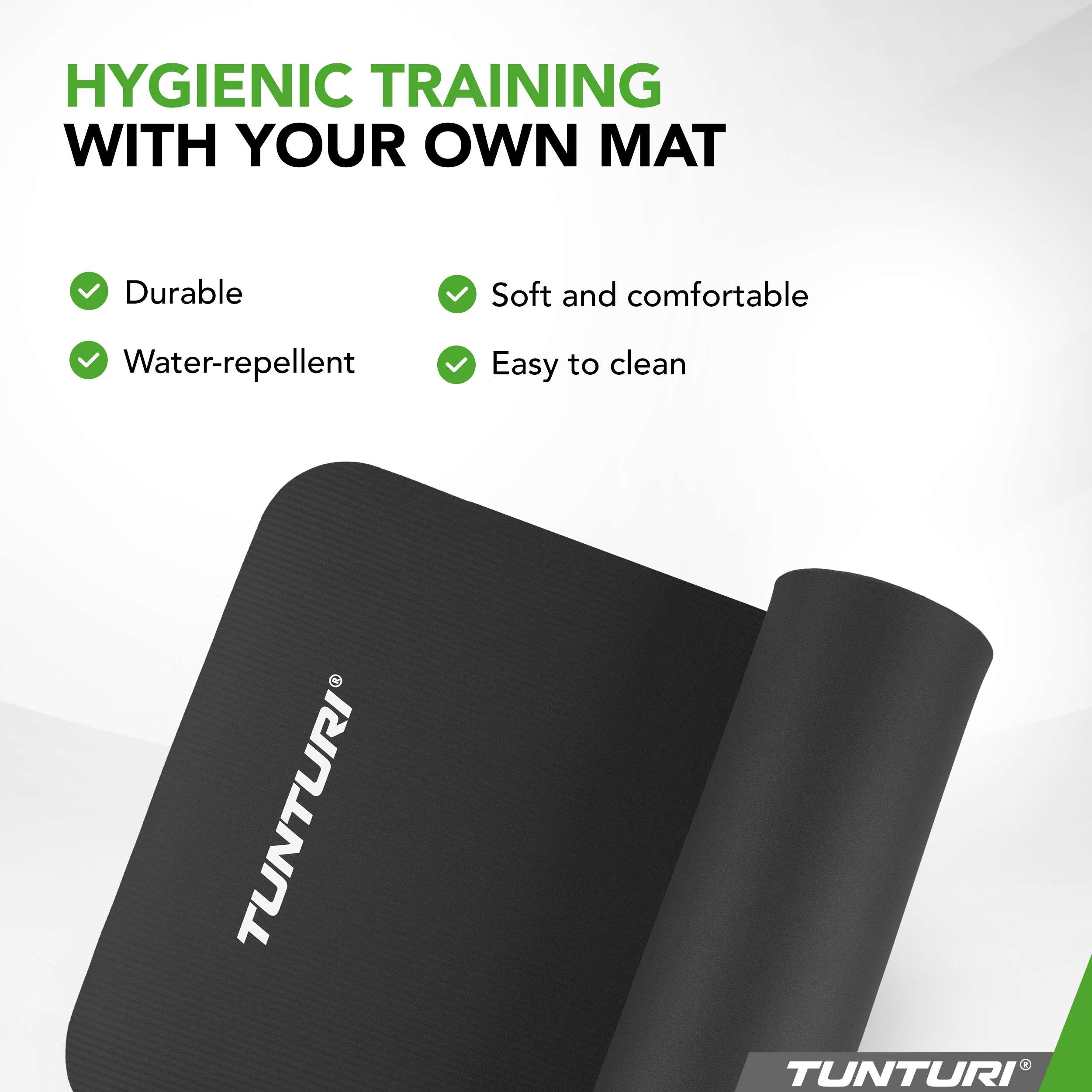 Zwarte yogamat met wit Tunturi-logo, opgerold. Tekst: Hygiënische training met je eigen mat. Functies worden vermeld.