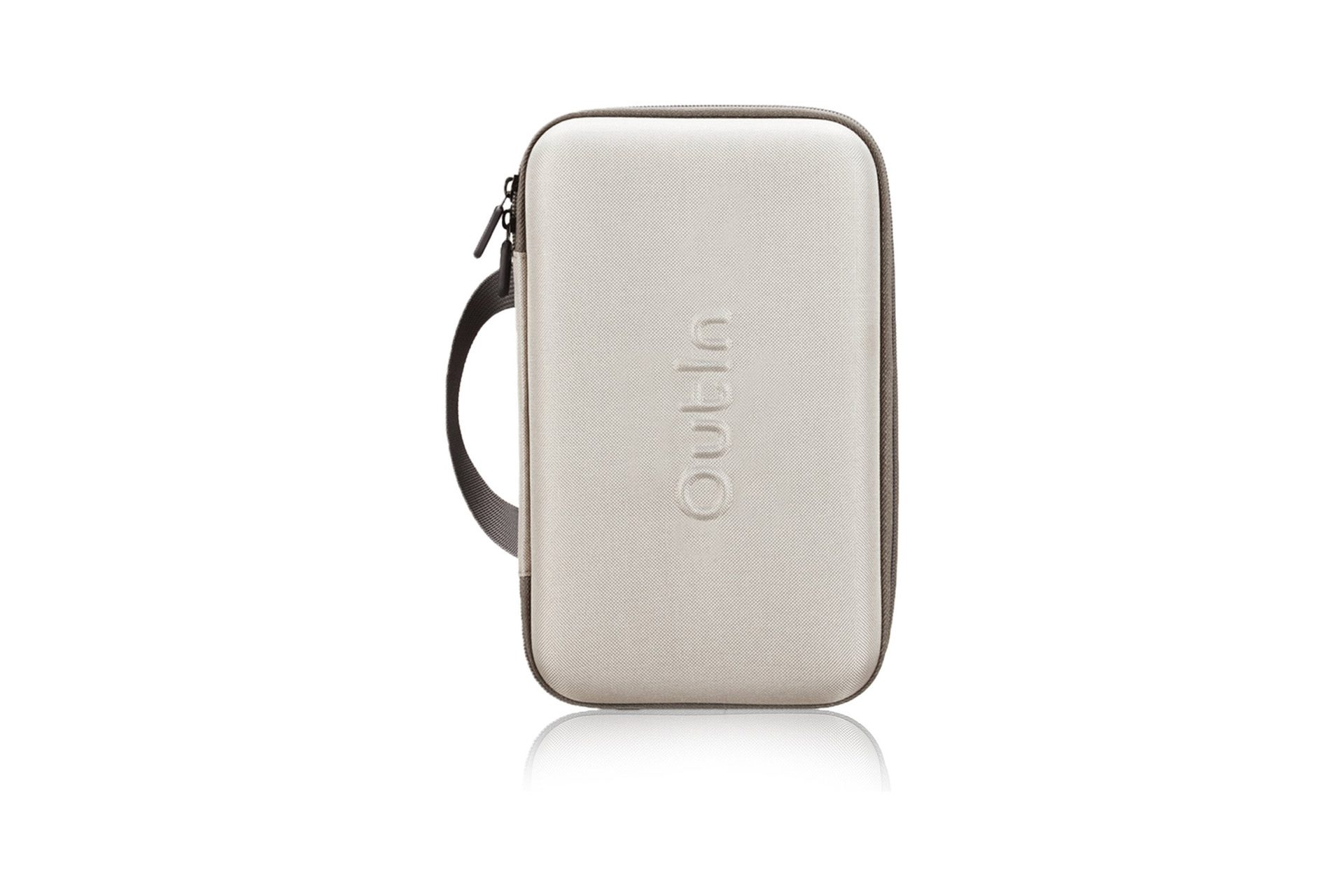 Una custodia Outlin beige con manico e cerniera neri, su sfondo bianco.