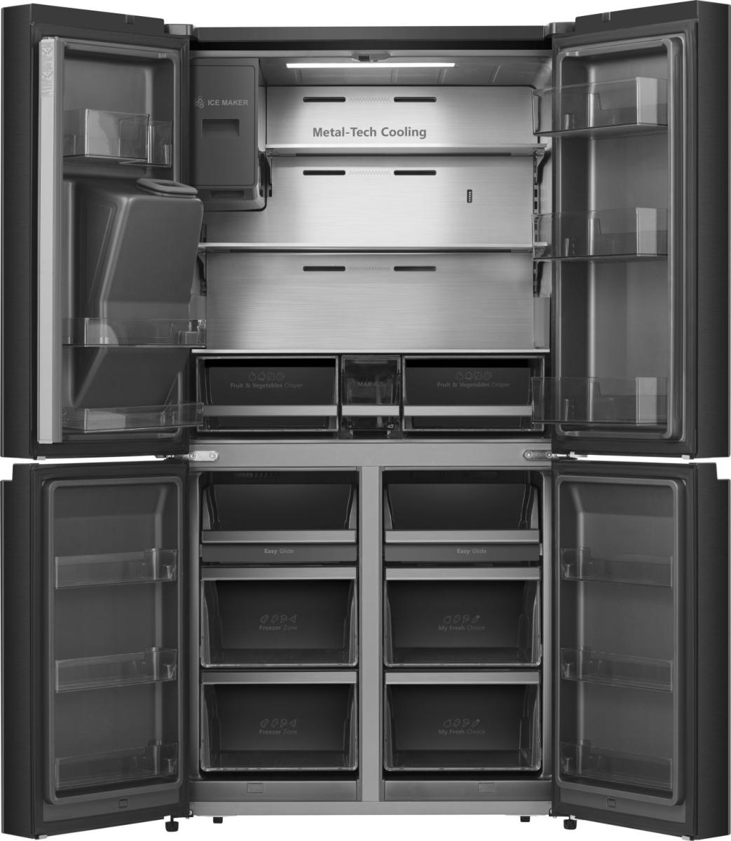 Offener Kühlschrank mit Fächern, Schubladen und einem Eisbereiter. Beschriftungen umfassen 'Metal-Tech Cooling' und 'Gemüsefach'.