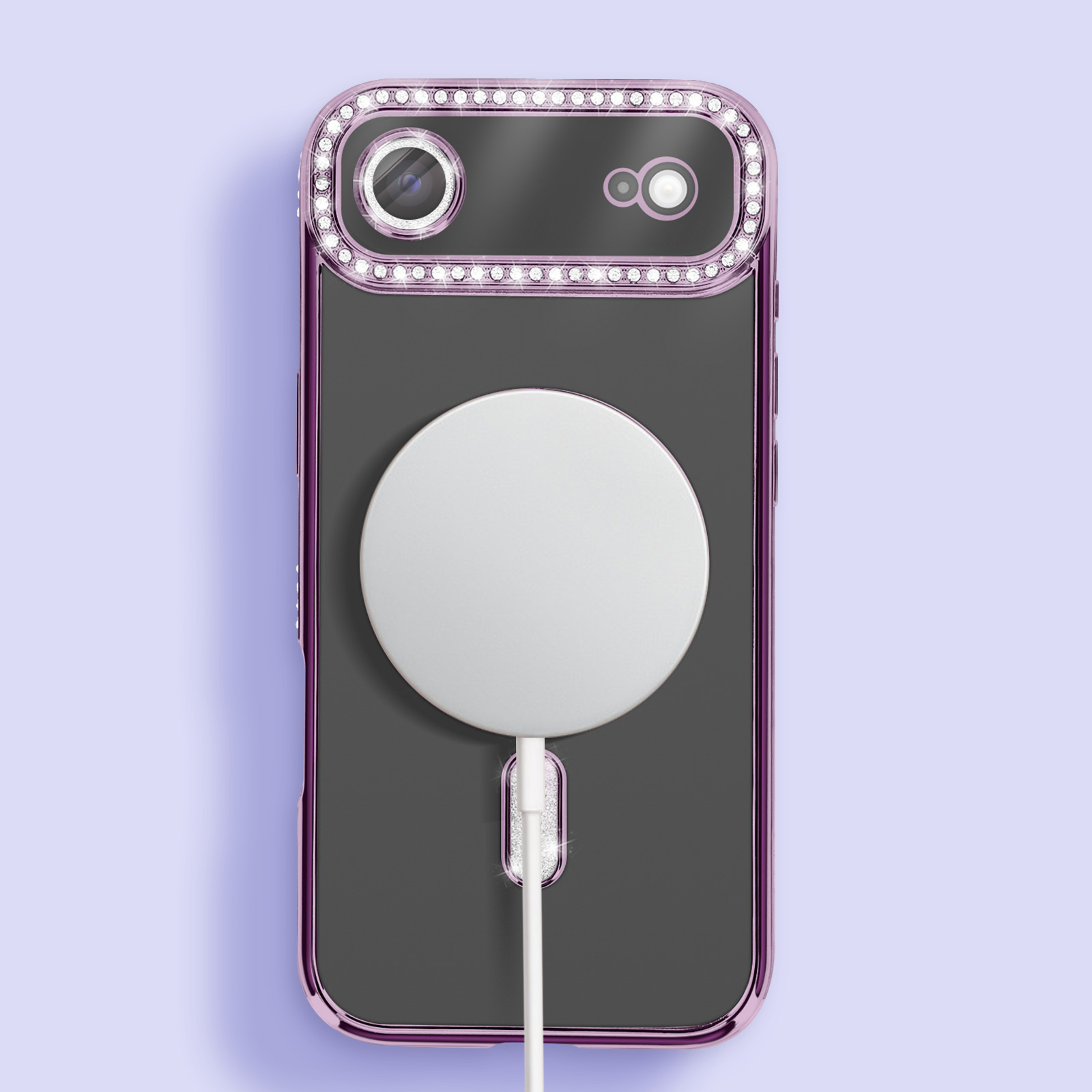 Telefoonhoesje met doorzichtige achterkant, paars frame en een witte ronde oplader met witte kabel.