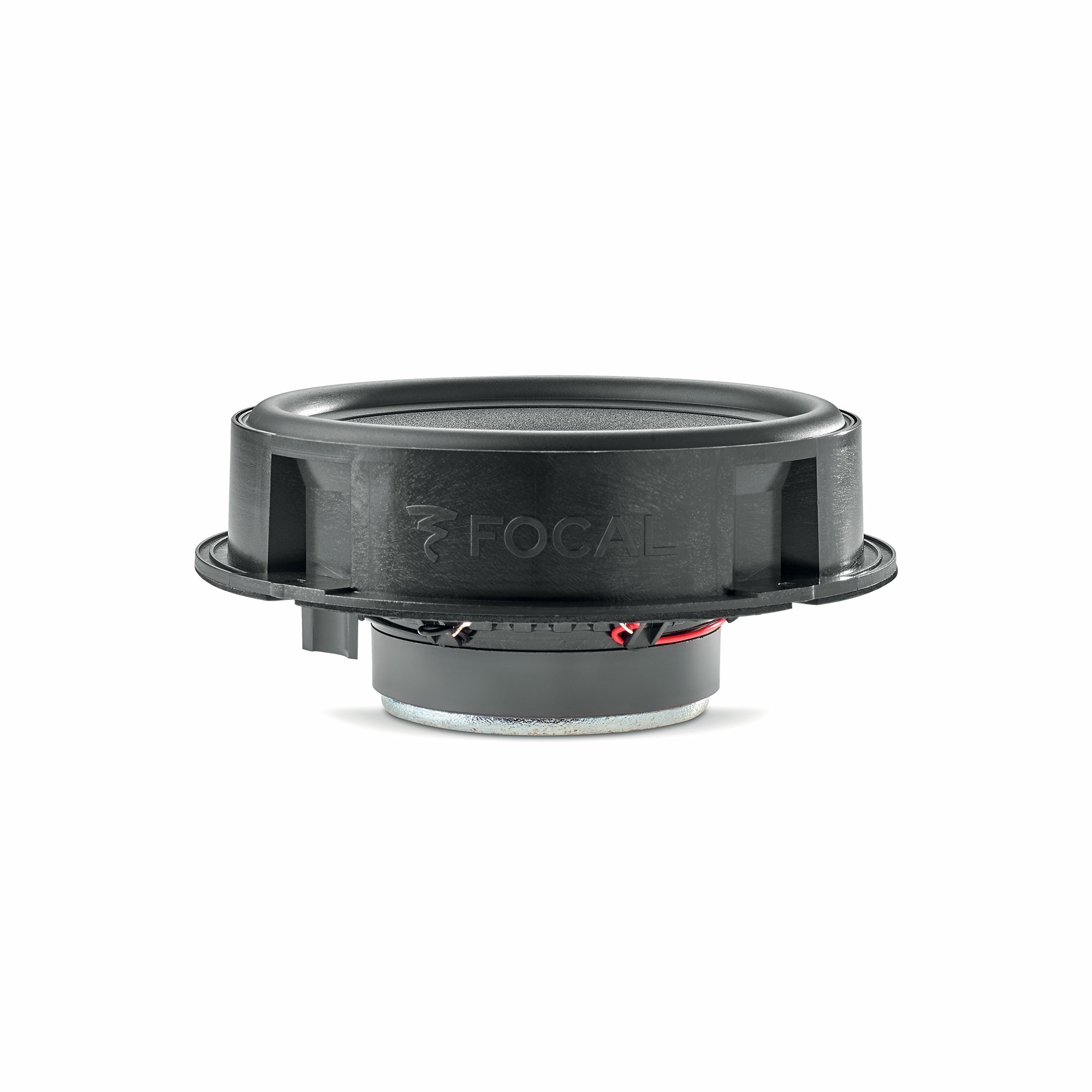 Ein schwarzes Lautsprecherbauteil mit runder Form und dem sichtbaren Markennamen "FOCAL". Drähte sind unten sichtbar.