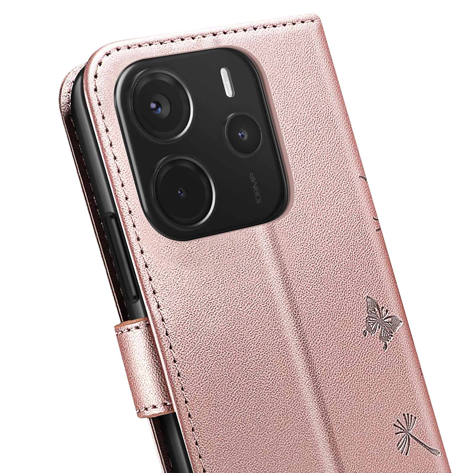 Una custodia per telefono oro rosa con un design a farfalla e dente di leone. Ha una fotocamera a tripla lente e una chiusura magnetica.