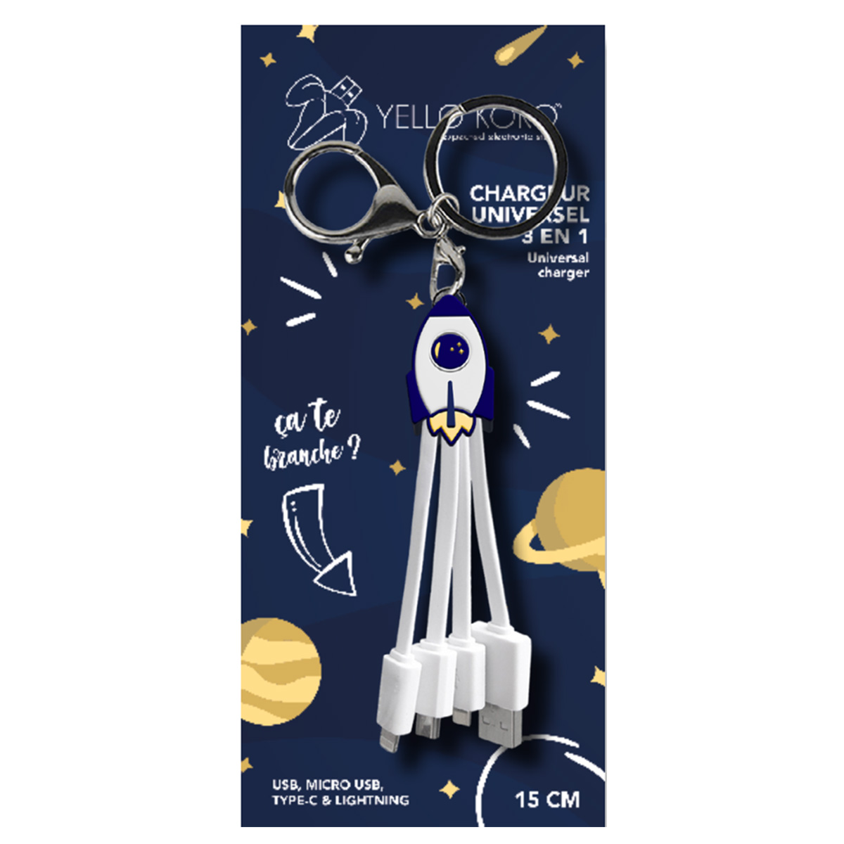 Un caricatore USB a forma di razzo con più connettori, appeso a uno sfondo blu scuro con stelle e pianeti.
