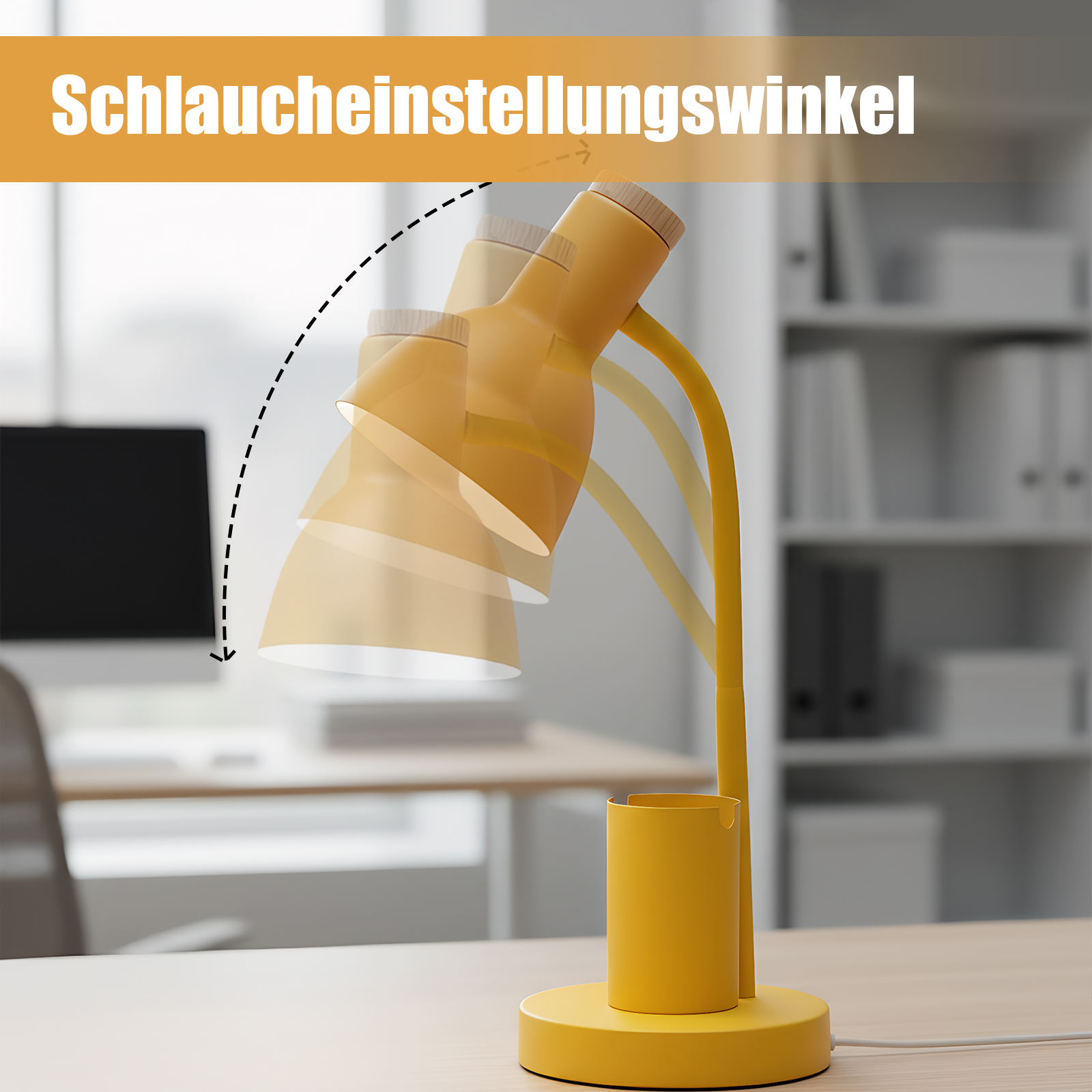 Gelbe Schreibtischlampe mit verstellbarem Schirm, auf einem Holzschreibtisch. Der Hintergrund hat einen Computer und Regale.
