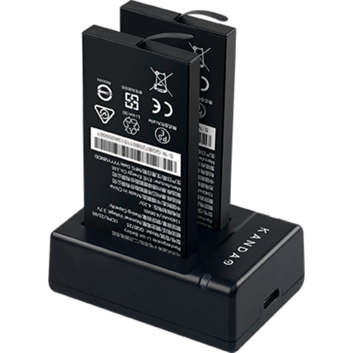 Schwarzes Batterieladegerät mit zwei eingelegten Batterien, jede mit Etiketten und einem Griff. Das Ladegerät hat den Markennamen KANDAO.