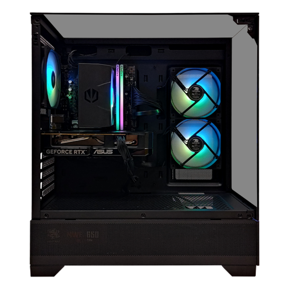 Dentro de una caja de PC con varios componentes. Tarjeta gráfica, refrigerador de CPU, RAM y ventiladores visibles, todos con iluminación RGB.