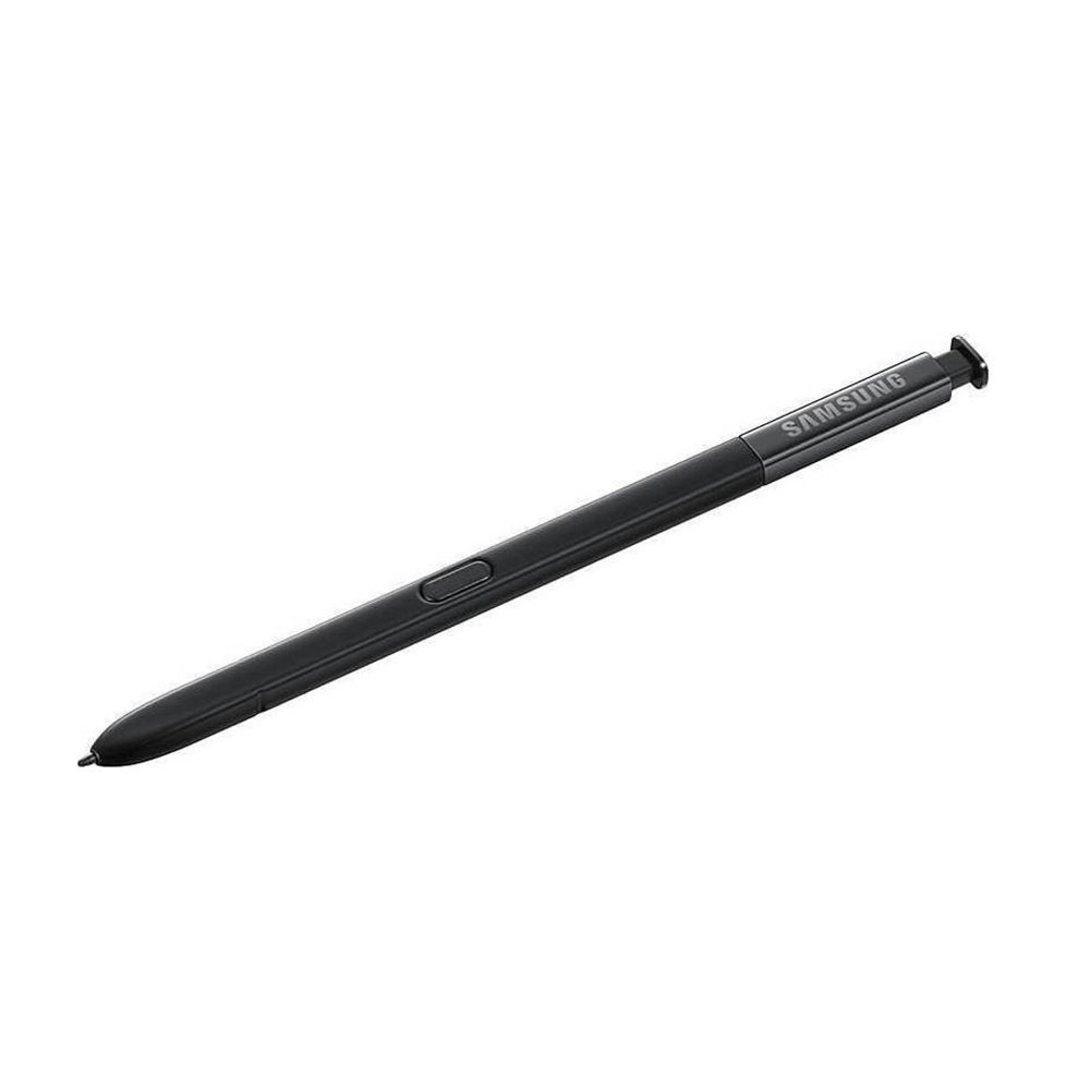 Una penna stilo Samsung nera su sfondo bianco. La penna è angolata, mostrando il logo Samsung.