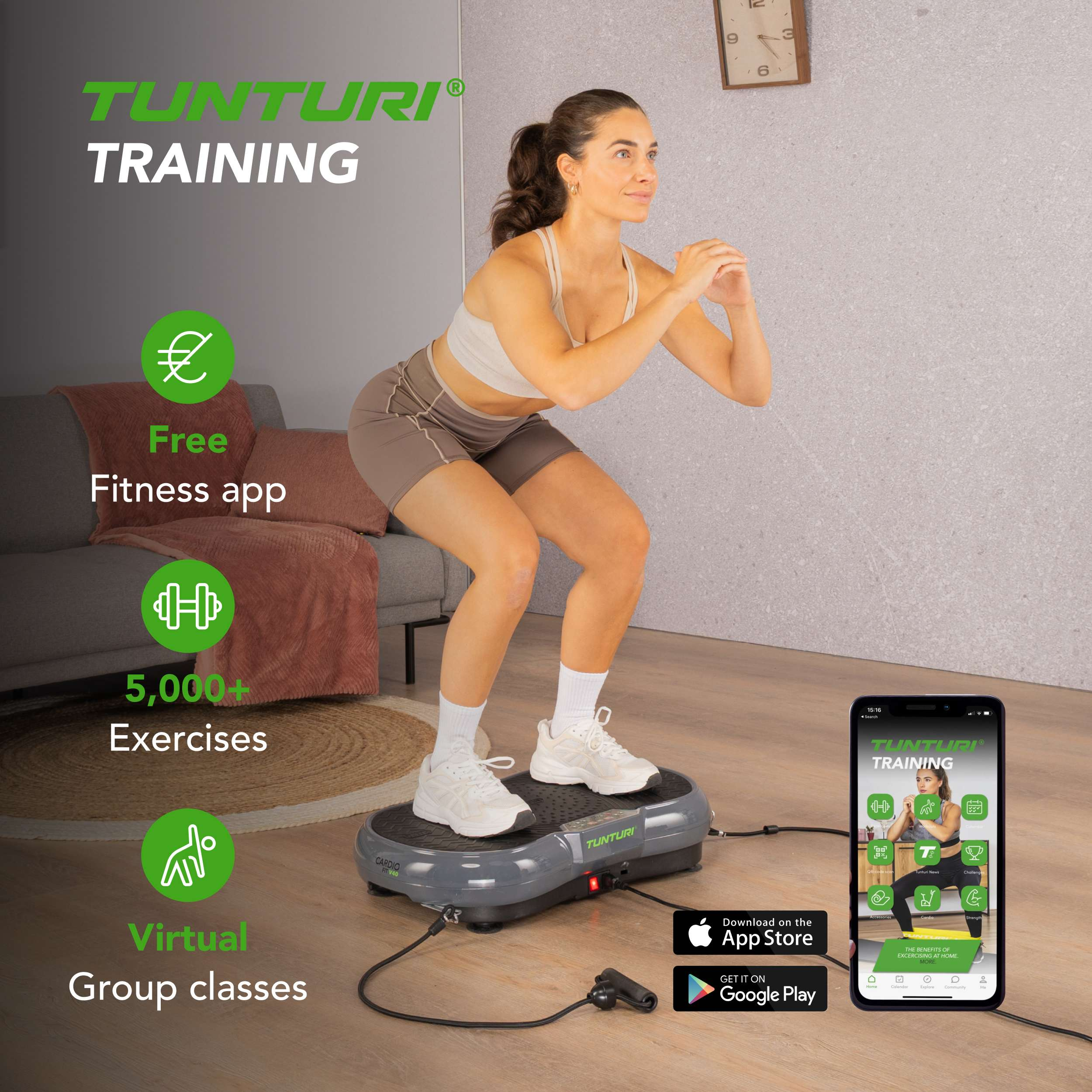 Een vrouw doet squats op een trilplatform. De scène bevat app-promotie, klok en fitness-iconen.