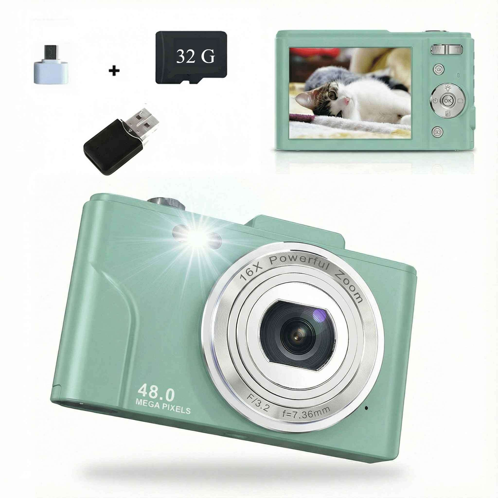 Eine mintgrüne Kamera mit Zubehör, darunter ein USB-Adapter, eine SD-Karte und ein USB-Laufwerk. Die Kamera hat 48MP.