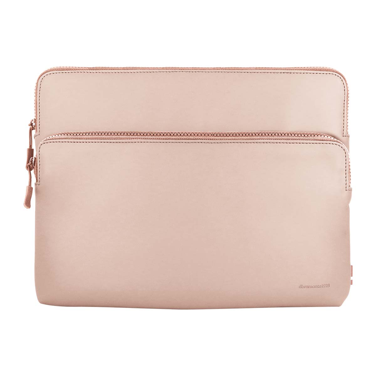 Una custodia per laptop rosa chiaro con due scomparti con cerniera. Il marchio 'dramante1928' è stampato in basso a destra.