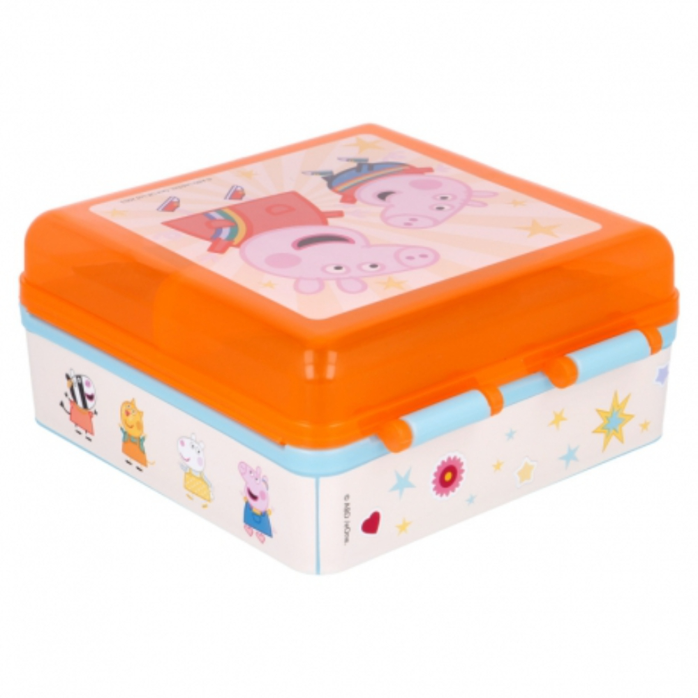 Un portapranzo di Peppa Pig con coperchio arancione. La scatola ha personaggi dei cartoni animati e stelle. È bianca e blu.