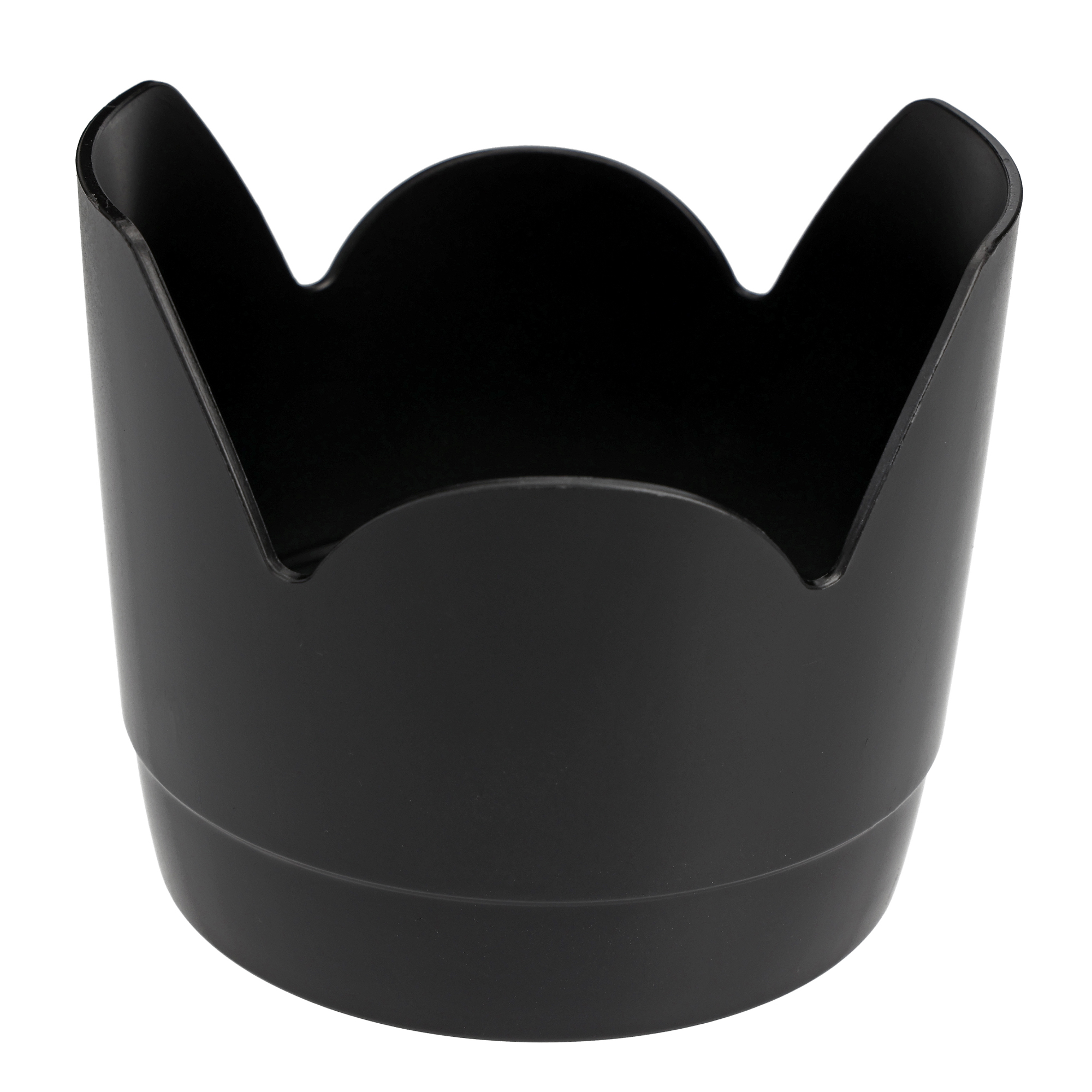 Eine schwarze Objektivsonnenblende in Kronenform vor weißem Hintergrund.