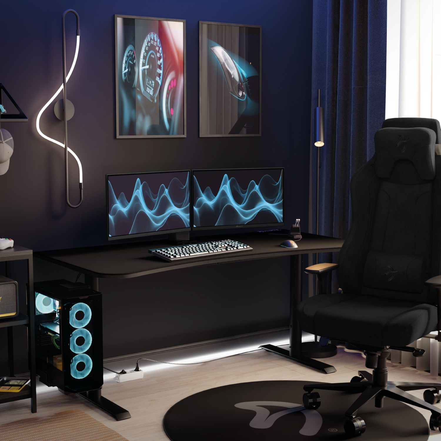Pokój do gier z biurkiem, dwoma monitorami, fotelem do gier i obudową komputera. Obecne są grafiki na ścianach i neon.