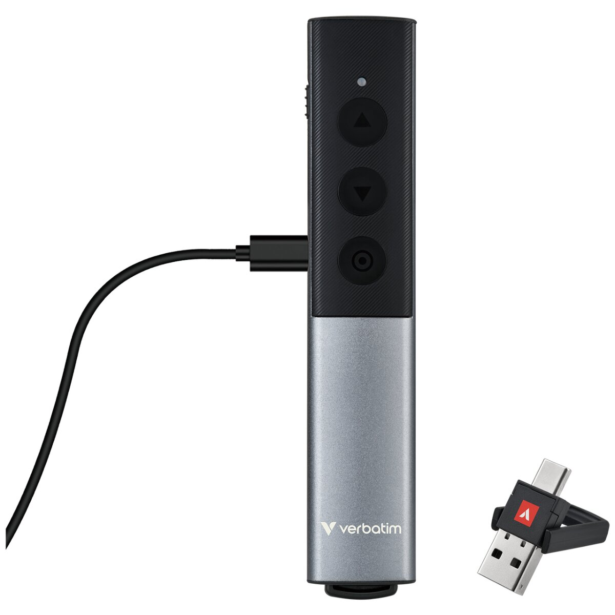 Un telecomando per presentazioni Verbatim nero e argento con cavo USB-C collegato. Viene mostrato anche un anello adattatore USB.