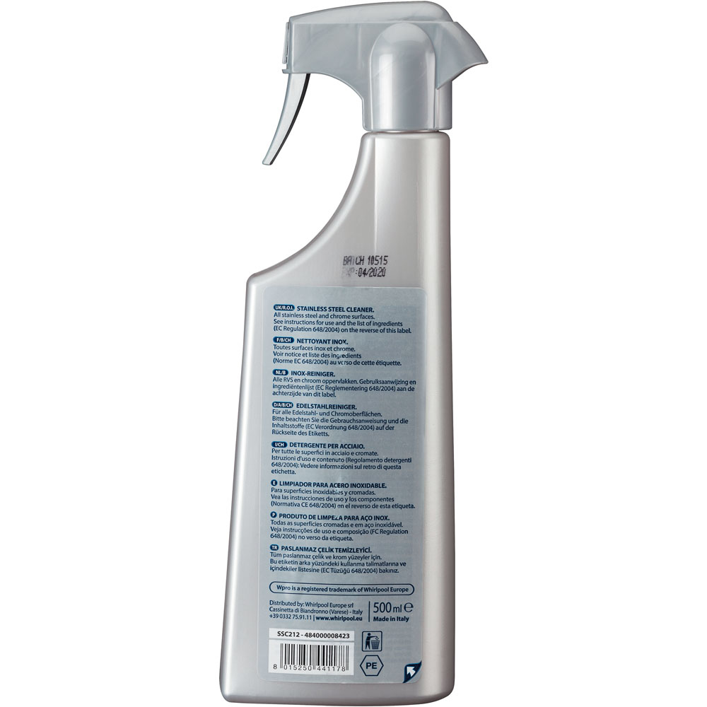 Flacone spray argentato con etichetta, testo bianco. Dice detergente per acciaio inox. Numero di lotto e data visibili.