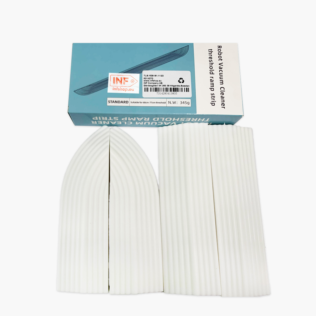 Białe paski rampy progowej i pudełko. Na pudełku znajduje się tekst o odkurzaczu robocie i specyfikacjach produktu.