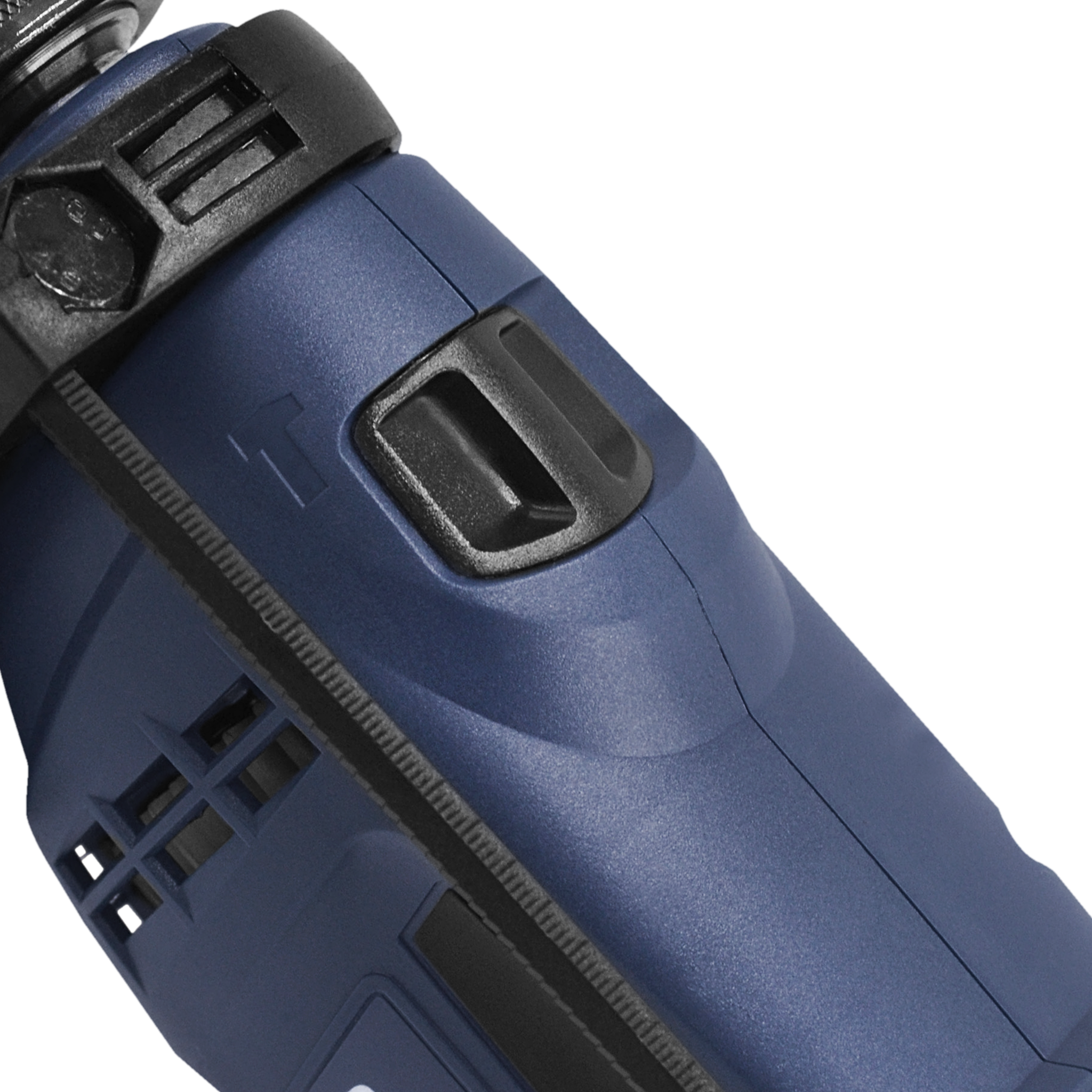 Zbliżenie niebiesko-czarnego elektronarzędzia. Szczegóły obejmują czarny przełącznik, otwory wentylacyjne i teksturowaną powierzchnię.