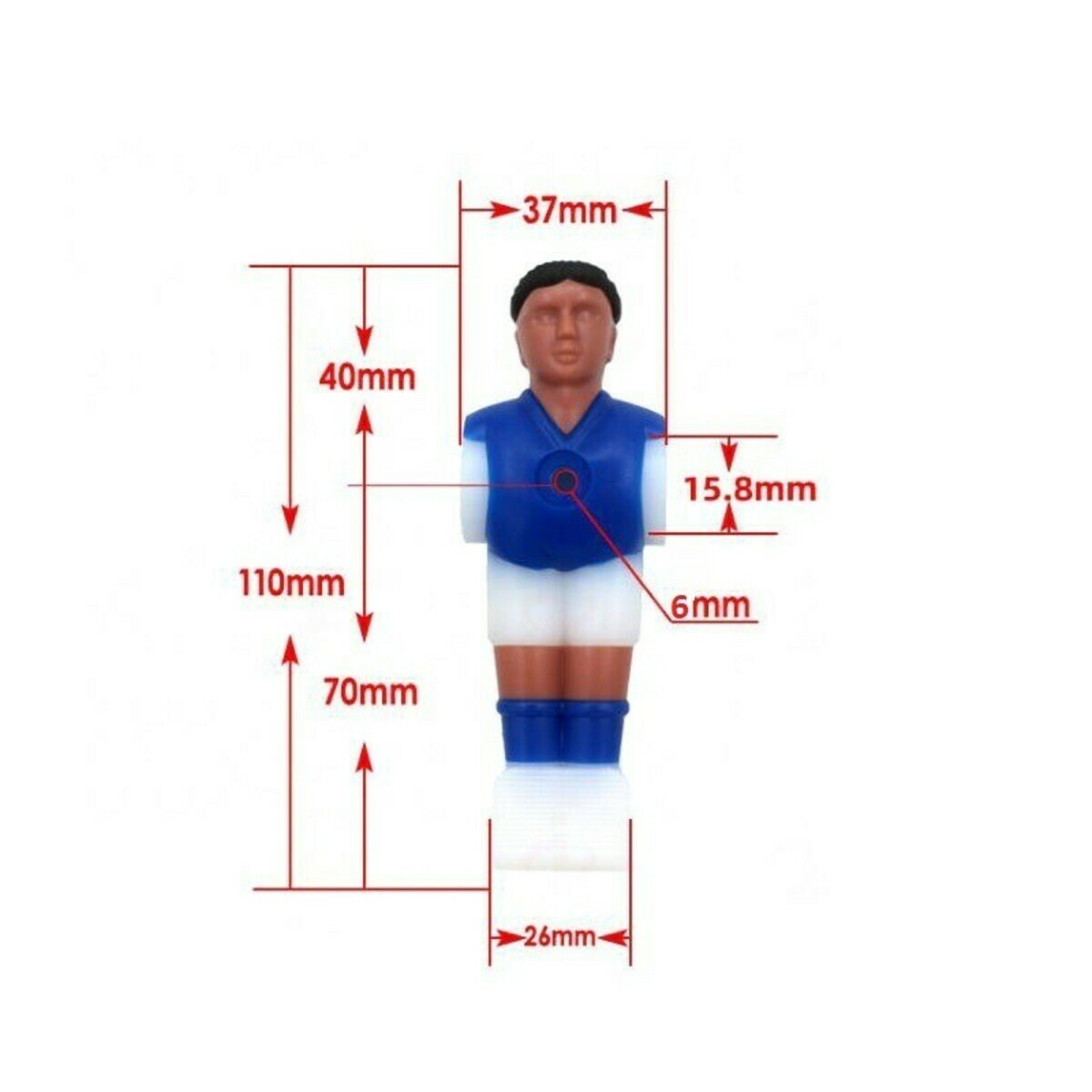 Een tafelvoetbalspelerfiguur met een blauw shirt, witte shorts en bruine huid. Afmetingen zijn gemarkeerd met pijlen in millimeters.