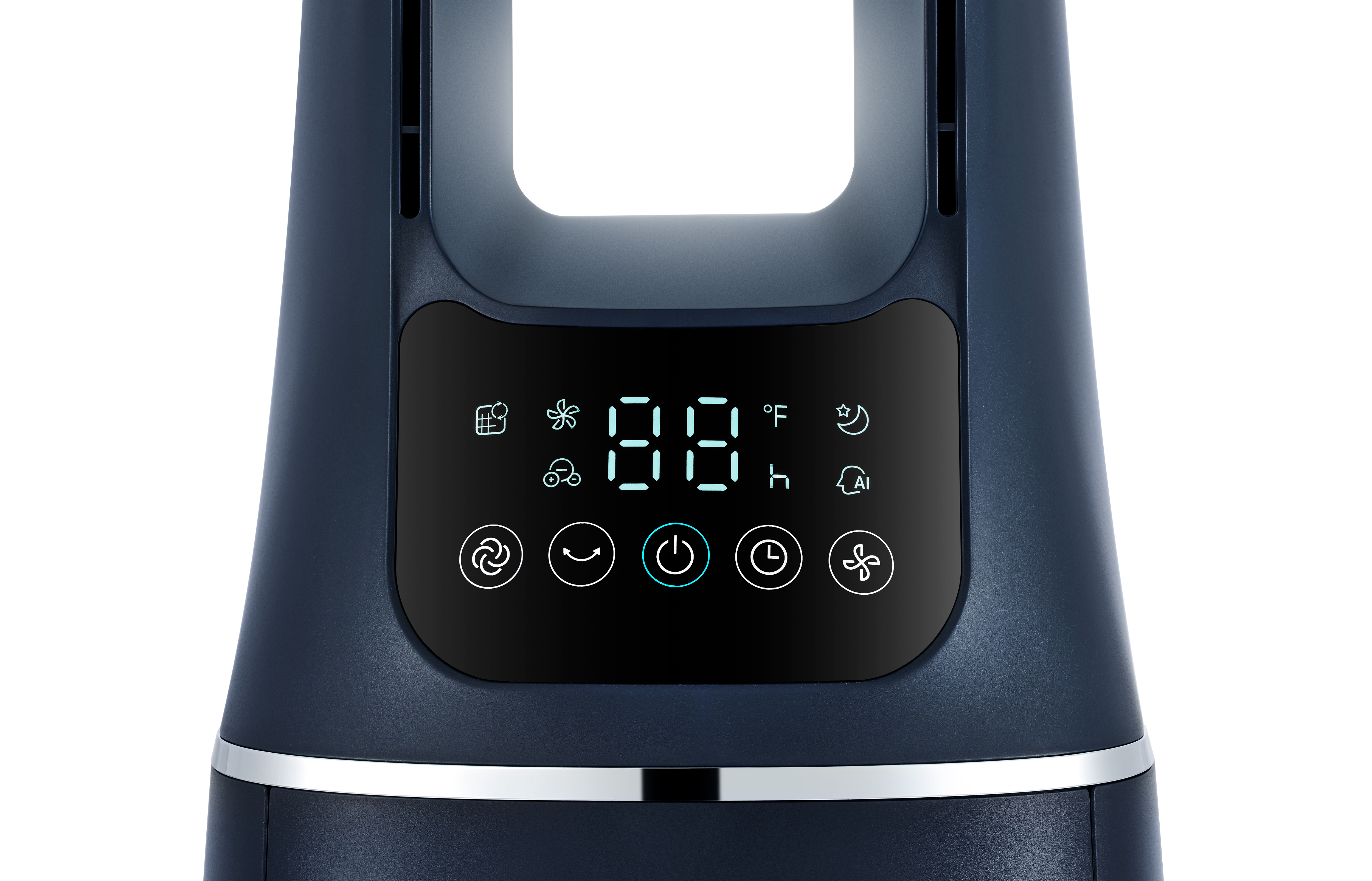 Dunkelblauer Ventilator mit Digitalanzeige, die Einstellungen und Zahlen anzeigt. Er hat eine silberne Zierleiste.