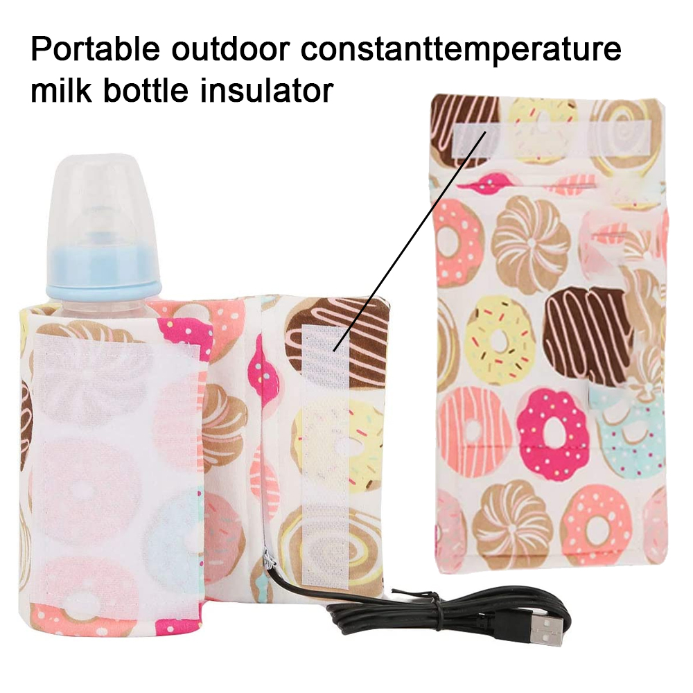Ein Milchflaschenisolator mit Donut-Muster. Eine Babyflasche befindet sich darin, ein USB-Kabel ist angeschlossen. Das Design ist farbenfroh.