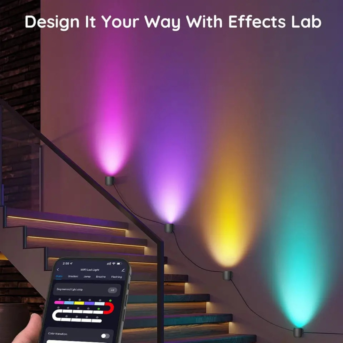 Eine Treppe mit farbigen Scheinwerfern. Eine Hand hält ein Telefon mit Lichtsteuerungen. Text: Gestalten Sie es nach Ihren Wünschen mit Effects Lab.