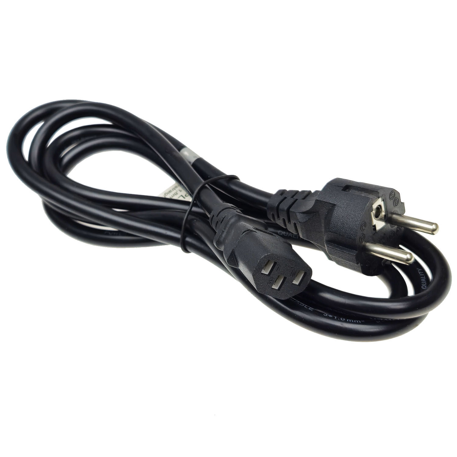 Czarny kabel zasilający z wtyczką europejską i złączem trójpinowym, leżący na białym tle.