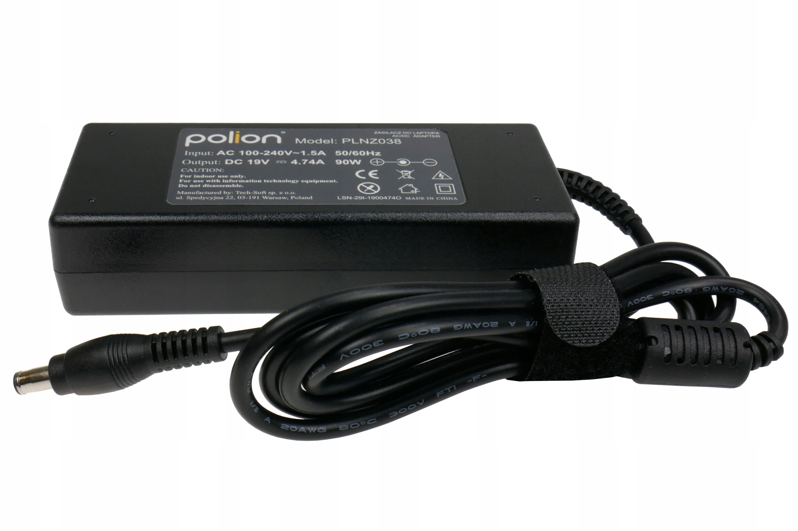 Czarny zasilacz do laptopa z dołączonym kablem. Zasilacz ma tekst i logo oraz pasek na rzep.