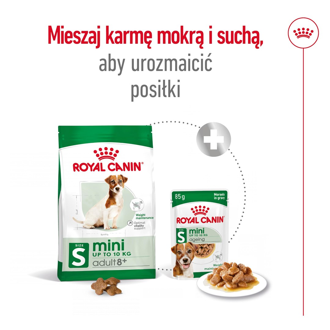 Zdjęcie przedstawia karmę dla psów Royal Canin. Worek suchej karmy i saszetka mokrej karmy są wyświetlane obok kilku kawałków suchej karmy.