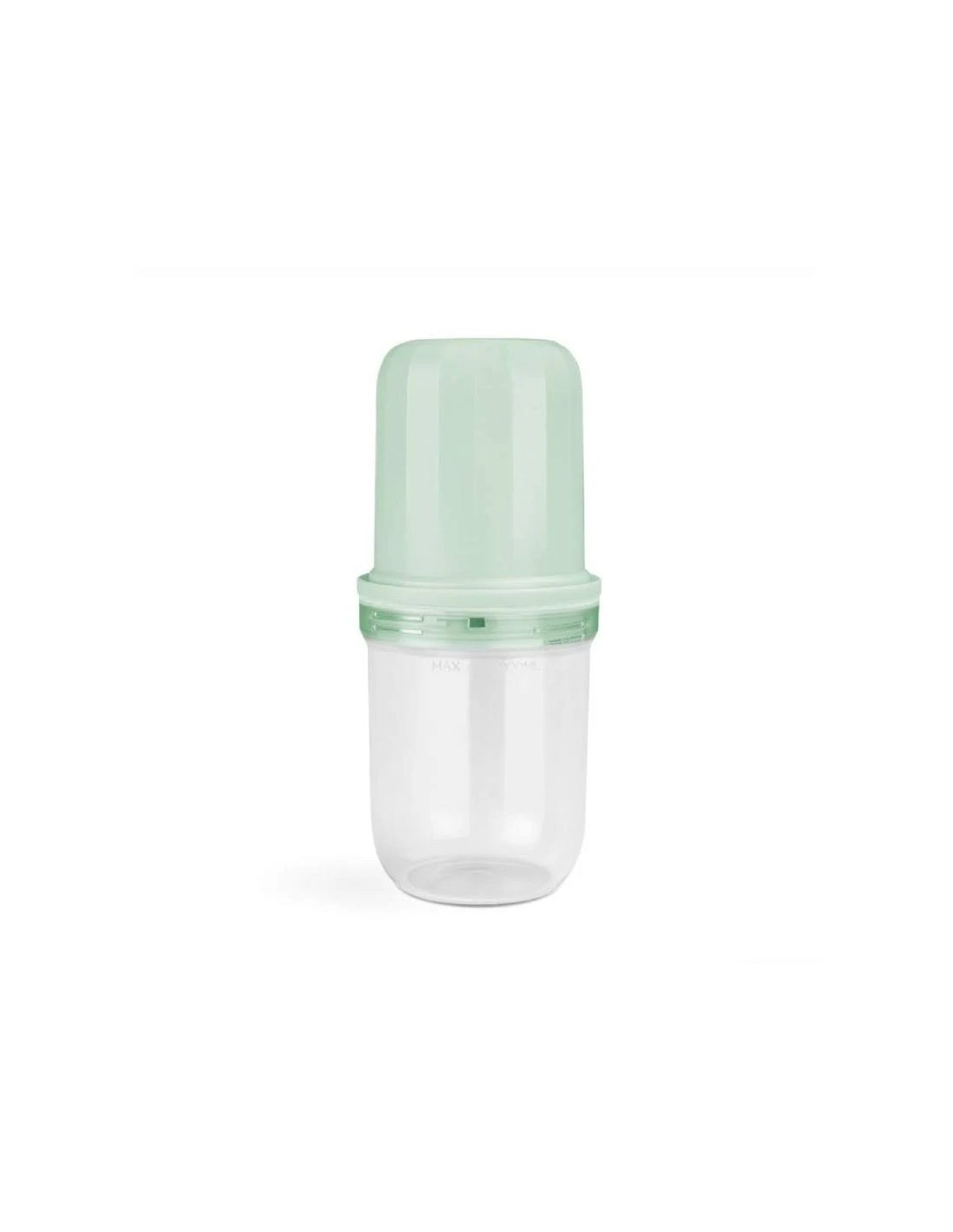 Un recipiente de plástico transparente con tapa verde claro. El recipiente tiene un cuerpo transparente y una tapa verde menta.