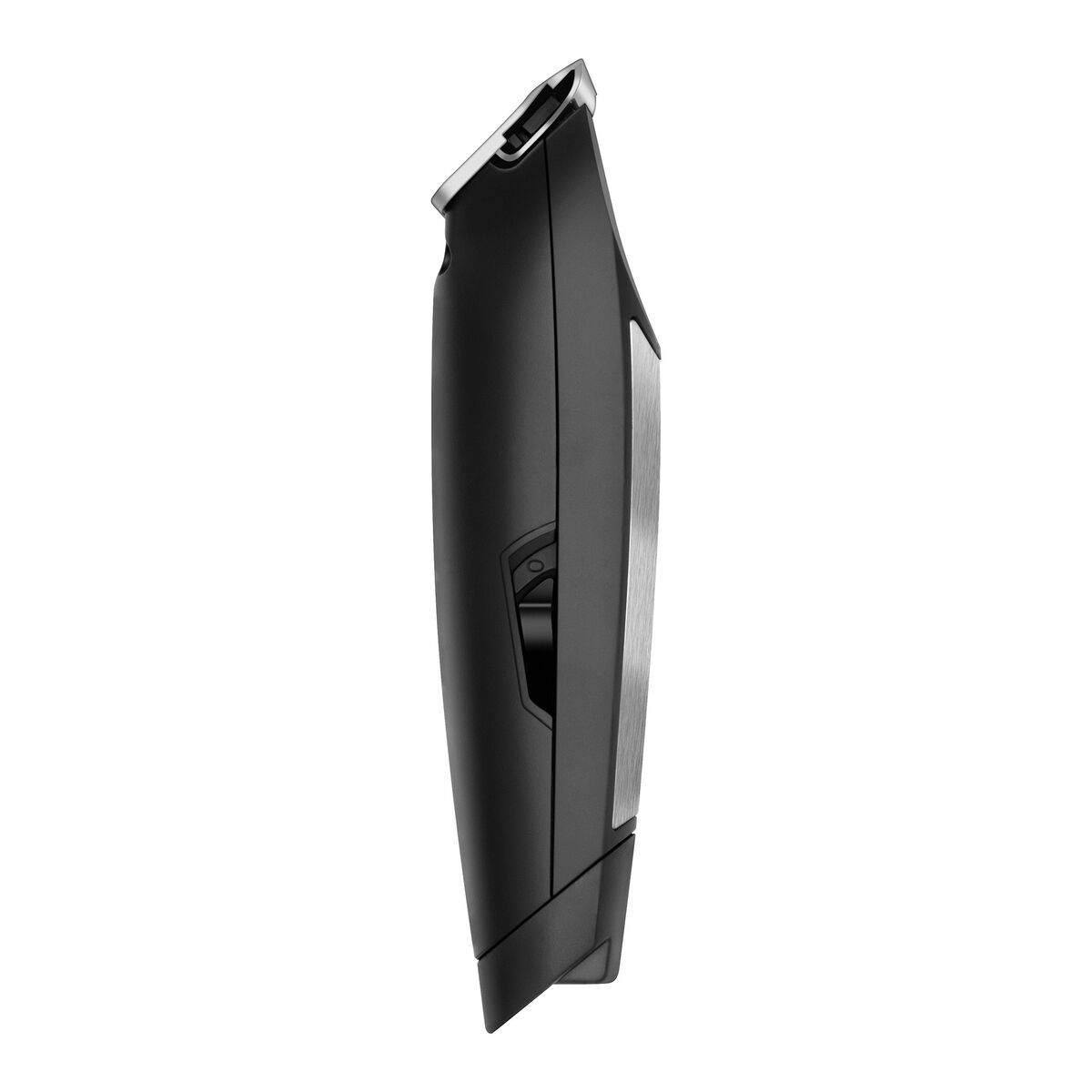 Una cortadora de cabello negra y plateada. Tiene un botón de encendido, una cuchilla plateada y un diseño elegante sobre un fondo blanco.