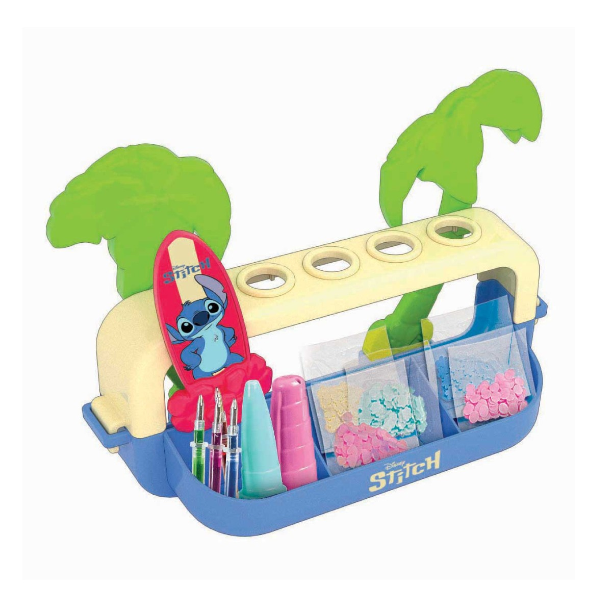 Un kit de manualidades con temática de Stitch. Tiene una base azul, detalles amarillos y verdes y contiene bolígrafos, tubos y bolsas con cuentas de colores.
