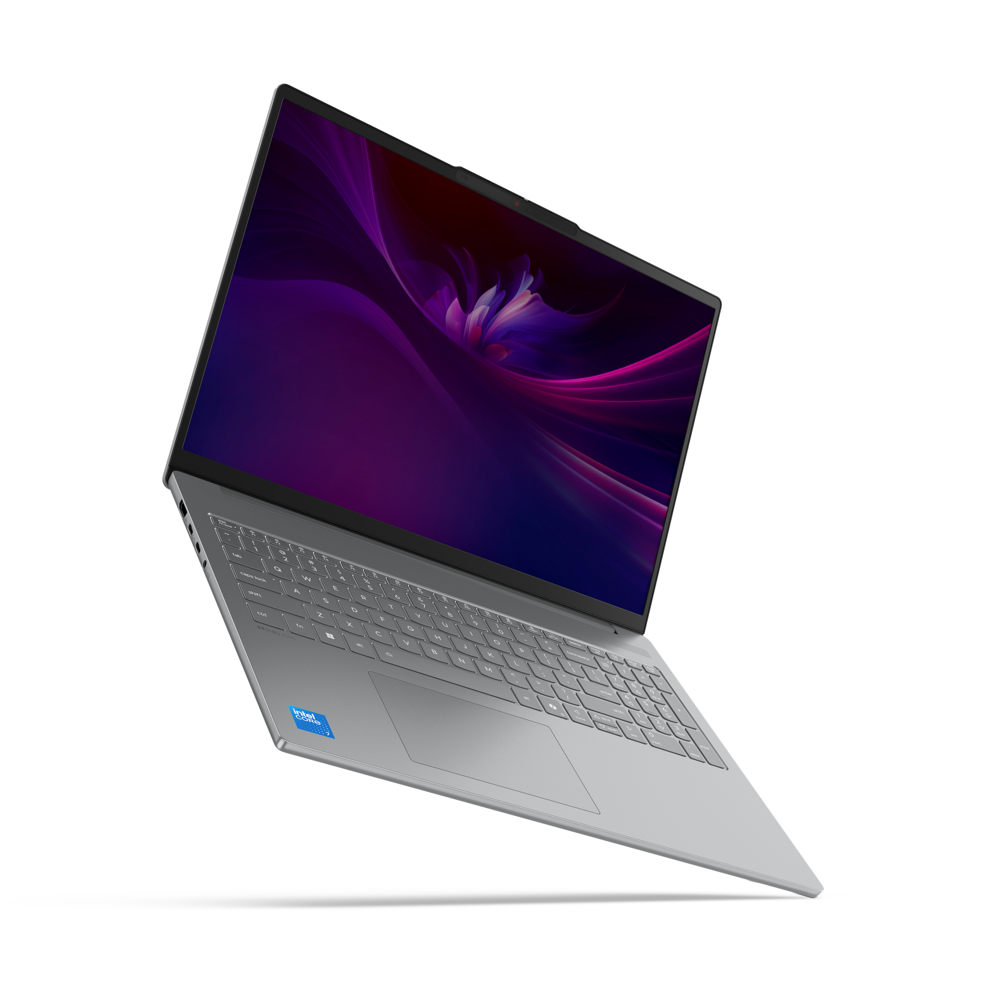 Un laptop argentato è leggermente angolato. Lo schermo mostra un design astratto viola. È visibile un adesivo Intel.