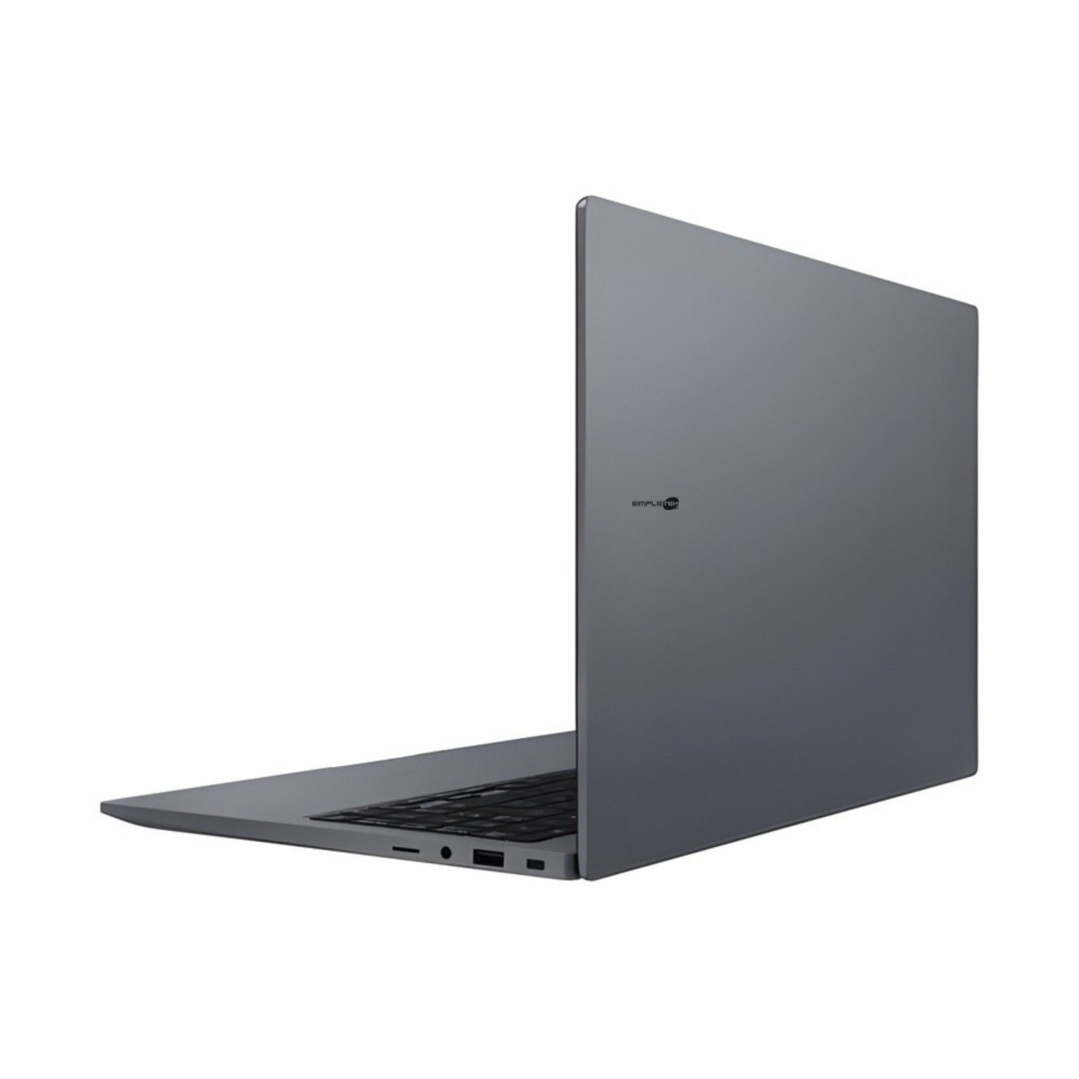 Un laptop grigio è aperto su sfondo bianco. Lo schermo è aperto, la tastiera visibile e il retro ha un logo.