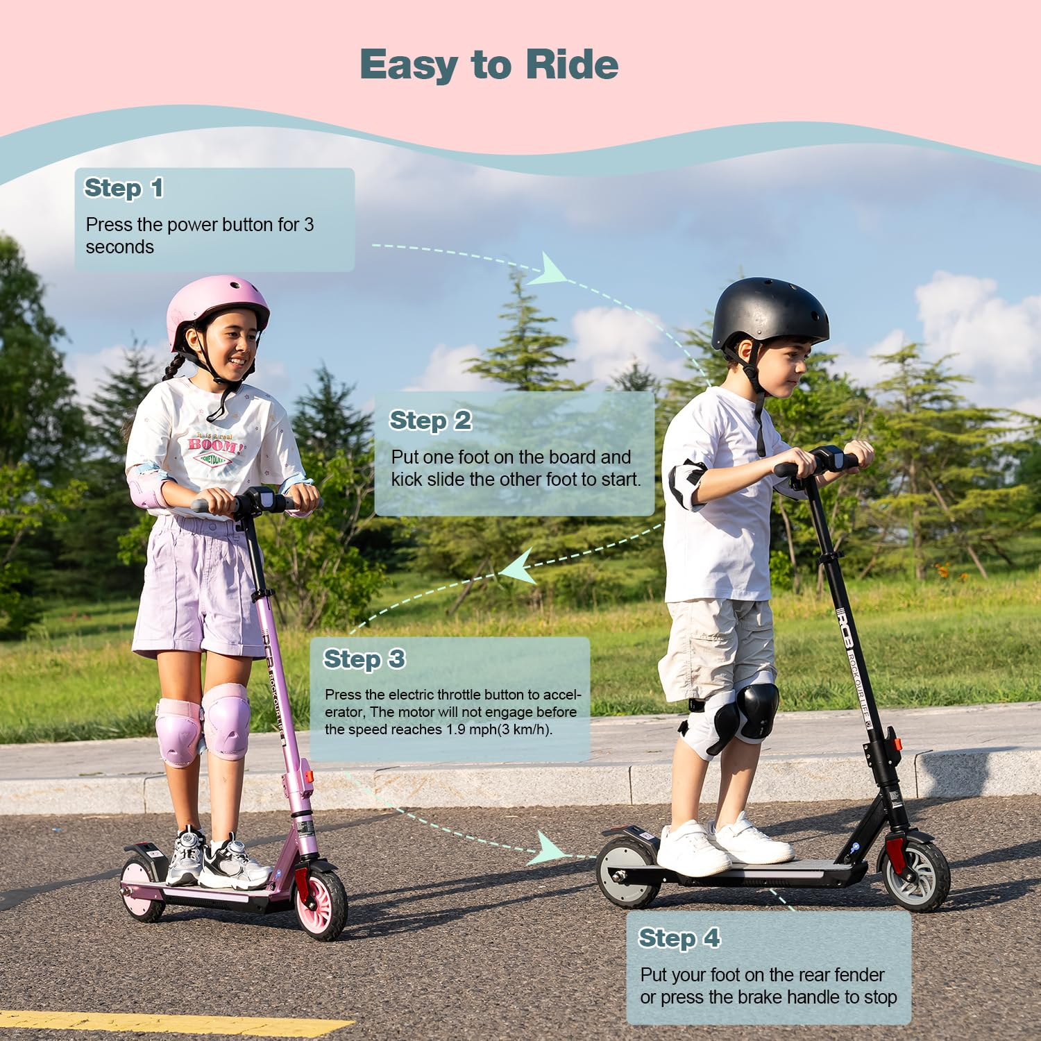 Twee kinderen op scooters. Instructies: aanzetten, voet op het bord, gas geven. Meisje met roze helm, jongen met zwarte helm. Asfaltweg, groene bomen.