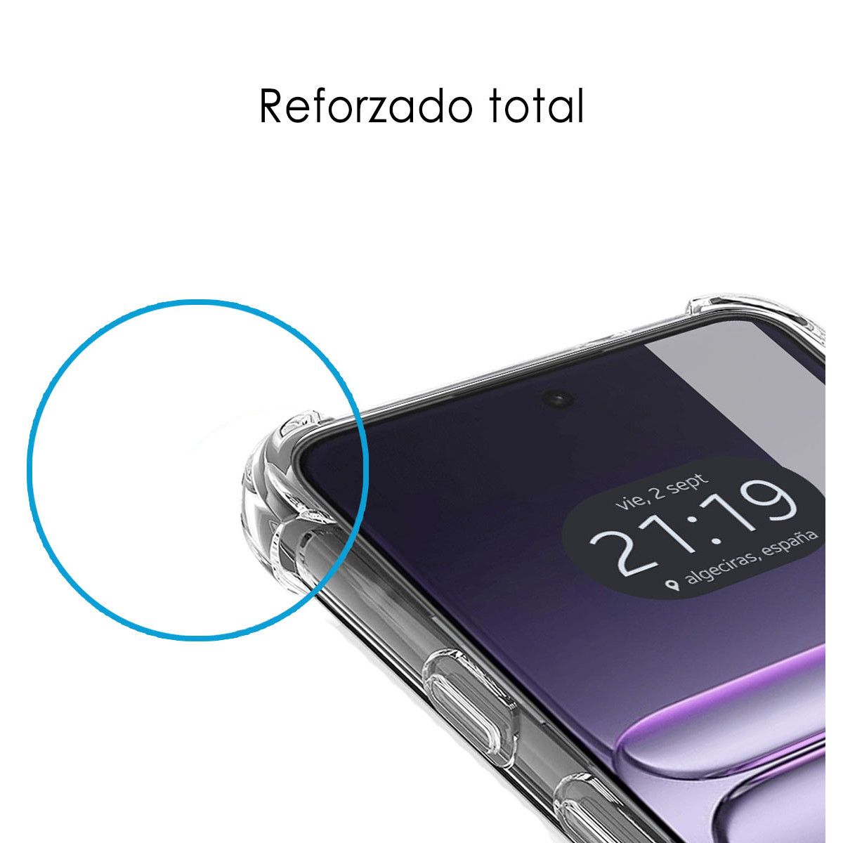 Primer plano de un teléfono con una funda protectora transparente. La pantalla muestra la hora y la fecha. El texto dice 'Reforzado total'.