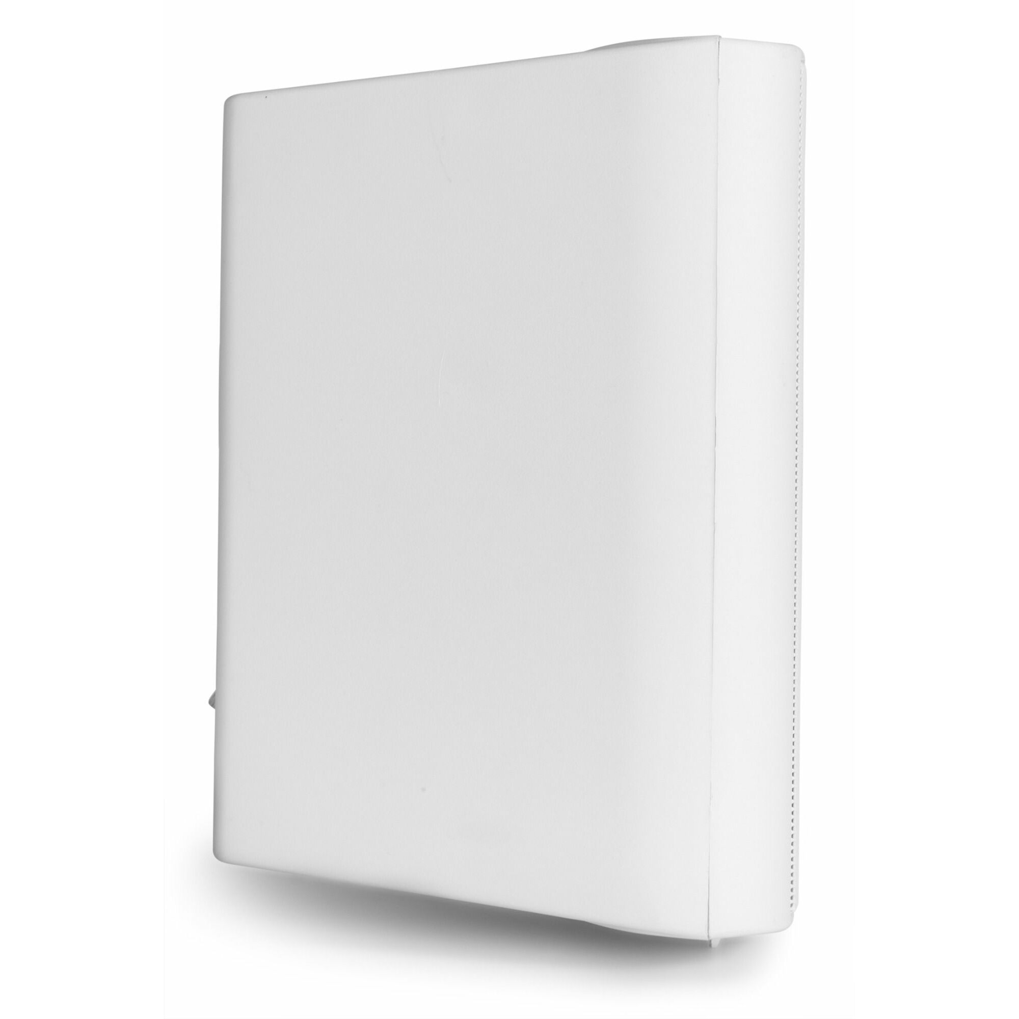 Un objeto blanco rectangular, posiblemente un altavoz, sobre un fondo blanco. Tiene bordes redondeados.