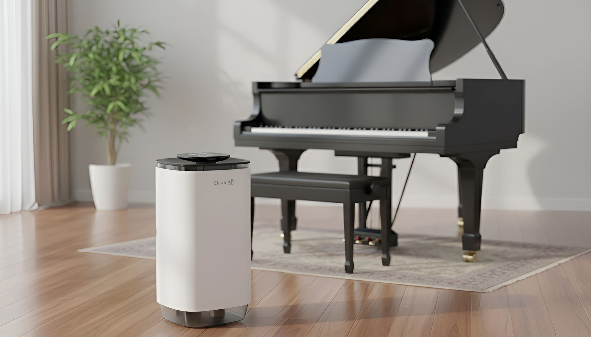 Un purificatore d'aria bianco è vicino a un pianoforte a coda nero. A sinistra, una pianta verde in un vaso bianco.