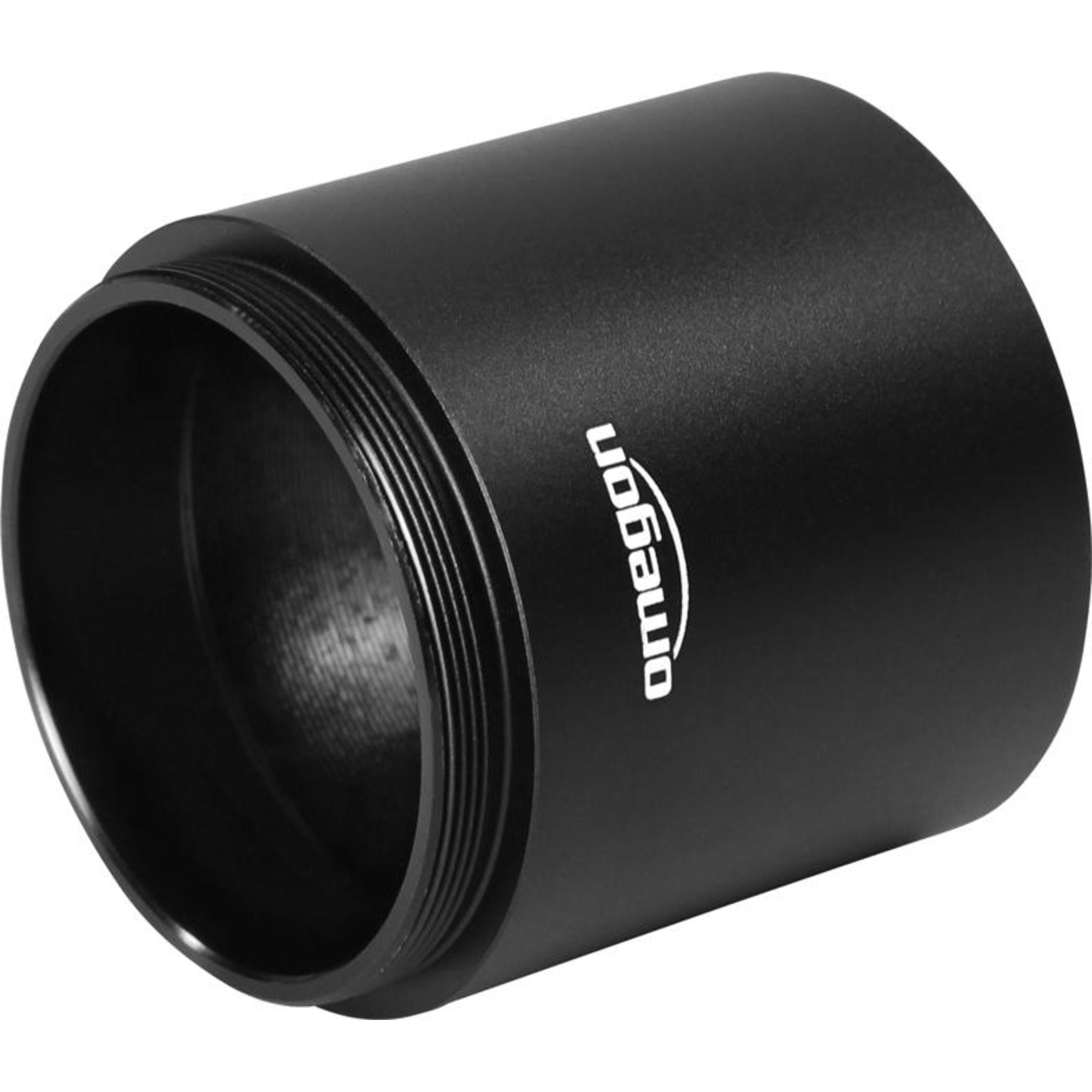 Ein schwarzer zylindrischer Adapter mit Gewinde an einem Ende und dem Omegon-Logo. Der Hintergrund ist weiß.