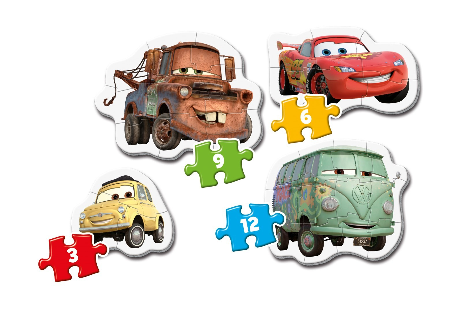 Puzzle Cars z Złomkiem, Zygzakiem McQueen, Fillmore'em i Guido. Elementy układanki są rozrzucone z ich numerami.