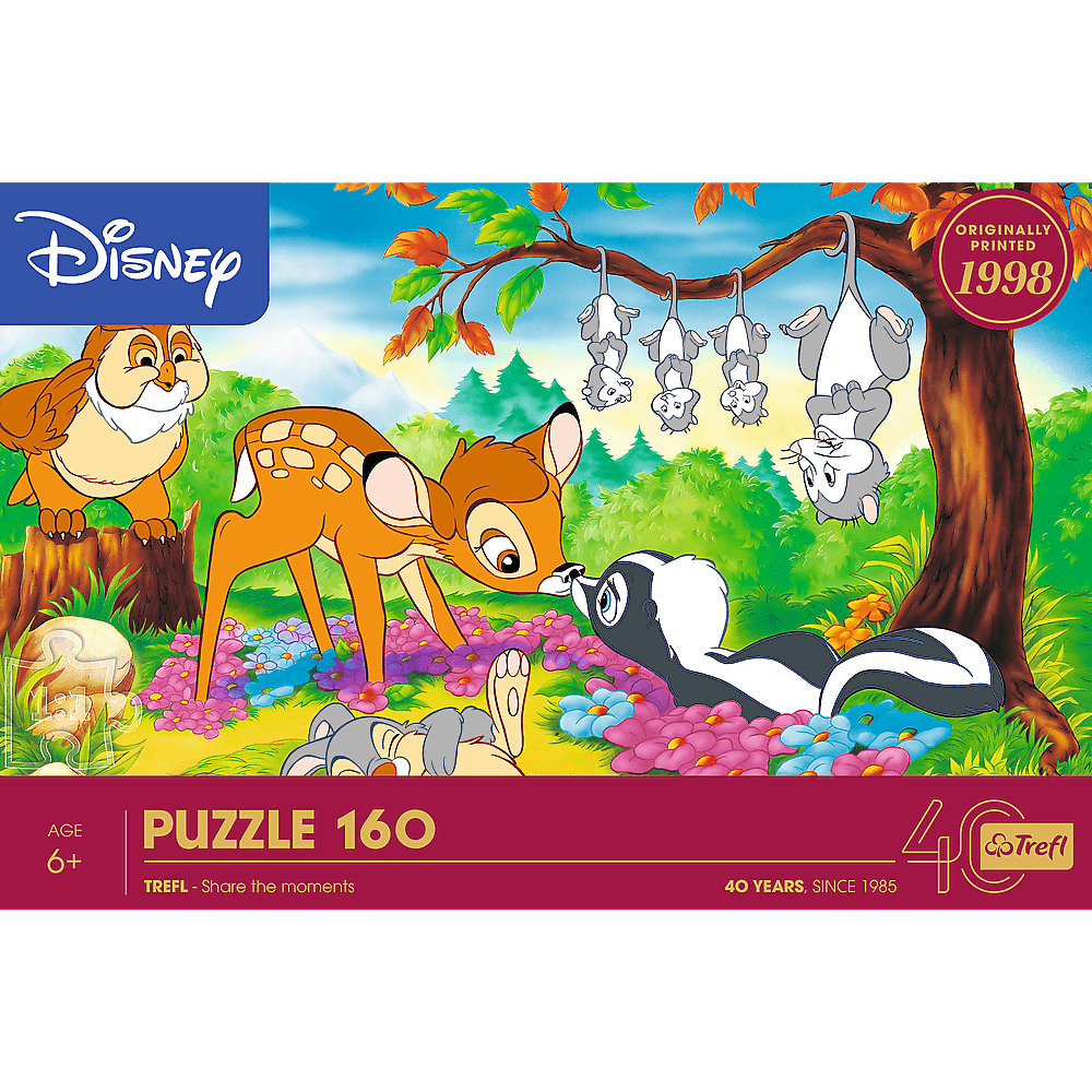 Puzzle mit Bambi, einem Stinktier, einer Eule und Kaninchen. Das Puzzle hat Blumen und einen Baum mit hängenden Tieren. Disney ist in der Ecke.