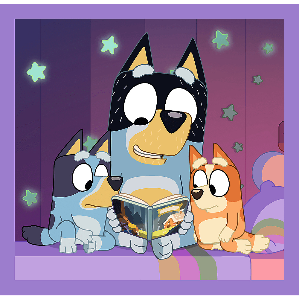 Bluey-Figuren lesen ein Buch. Ein blauer Hund liest einem blauen und orangefarbenen Hund vor. Sterne leuchten im lila Hintergrund.