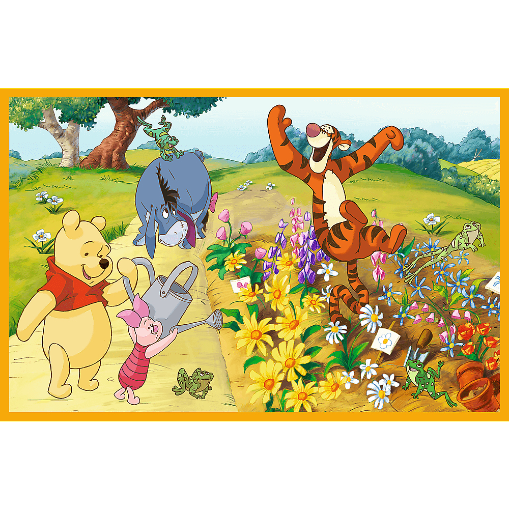 Winnie Puuh und Freunde in einem Garten. Tigger springt. Ferkel gießt Blumen. Auch Eeyore und Frösche sind dabei.