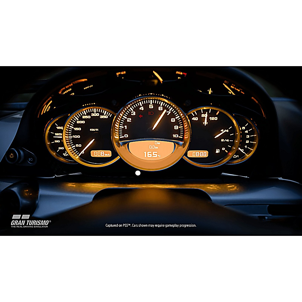 Un panel de control de coche con indicadores iluminados. El velocímetro marca 888 km/h. Otros indicadores muestran RPM, combustible y temperatura.