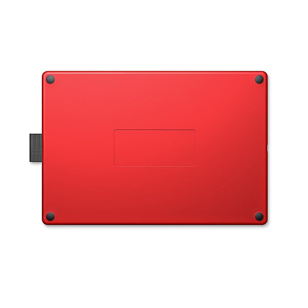 Un dispositivo rettangolare rosso con quattro punti neri e un cinturino nero su sfondo bianco. Ha un'area rettangolare incassata.